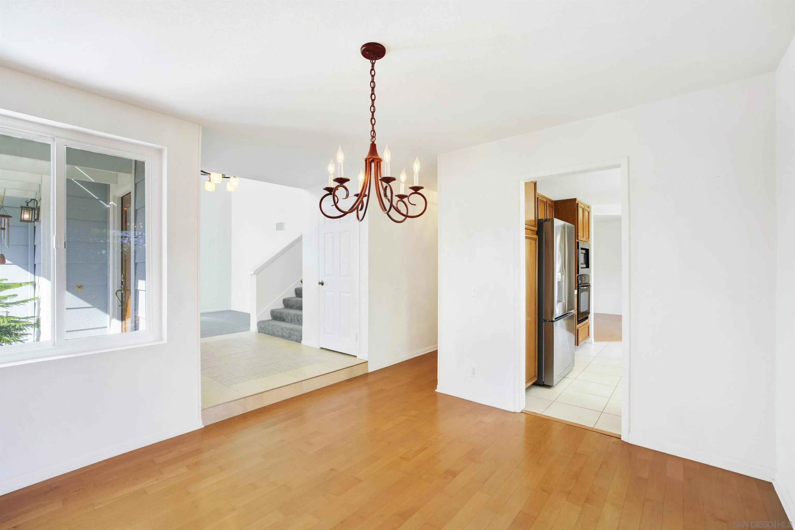 https://cdn.realtyfeed.com/cdn/127/260003457/dc57464f257ab8f67366682557c74b11.webp
