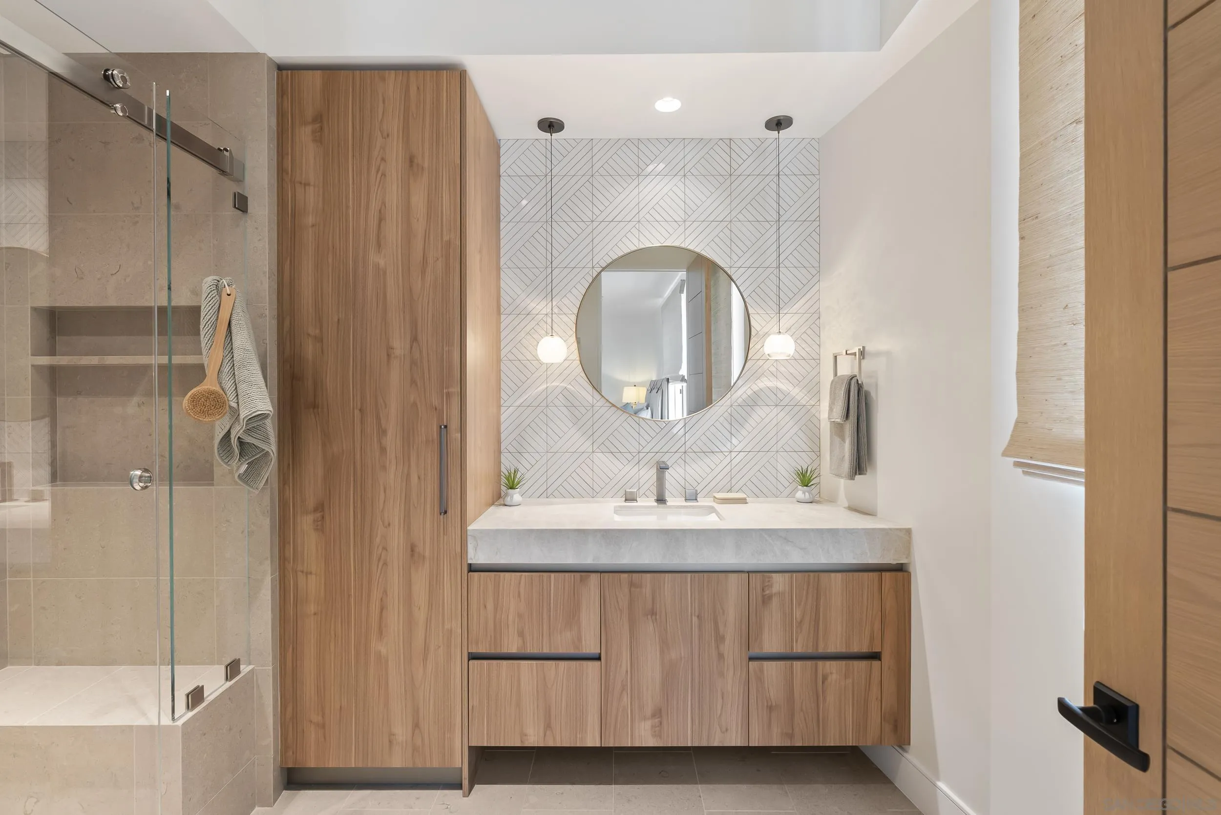 https://cdn.realtyfeed.com/cdn/127/260003461/05b139d033dac2c26b89d3a111c187c3.webp