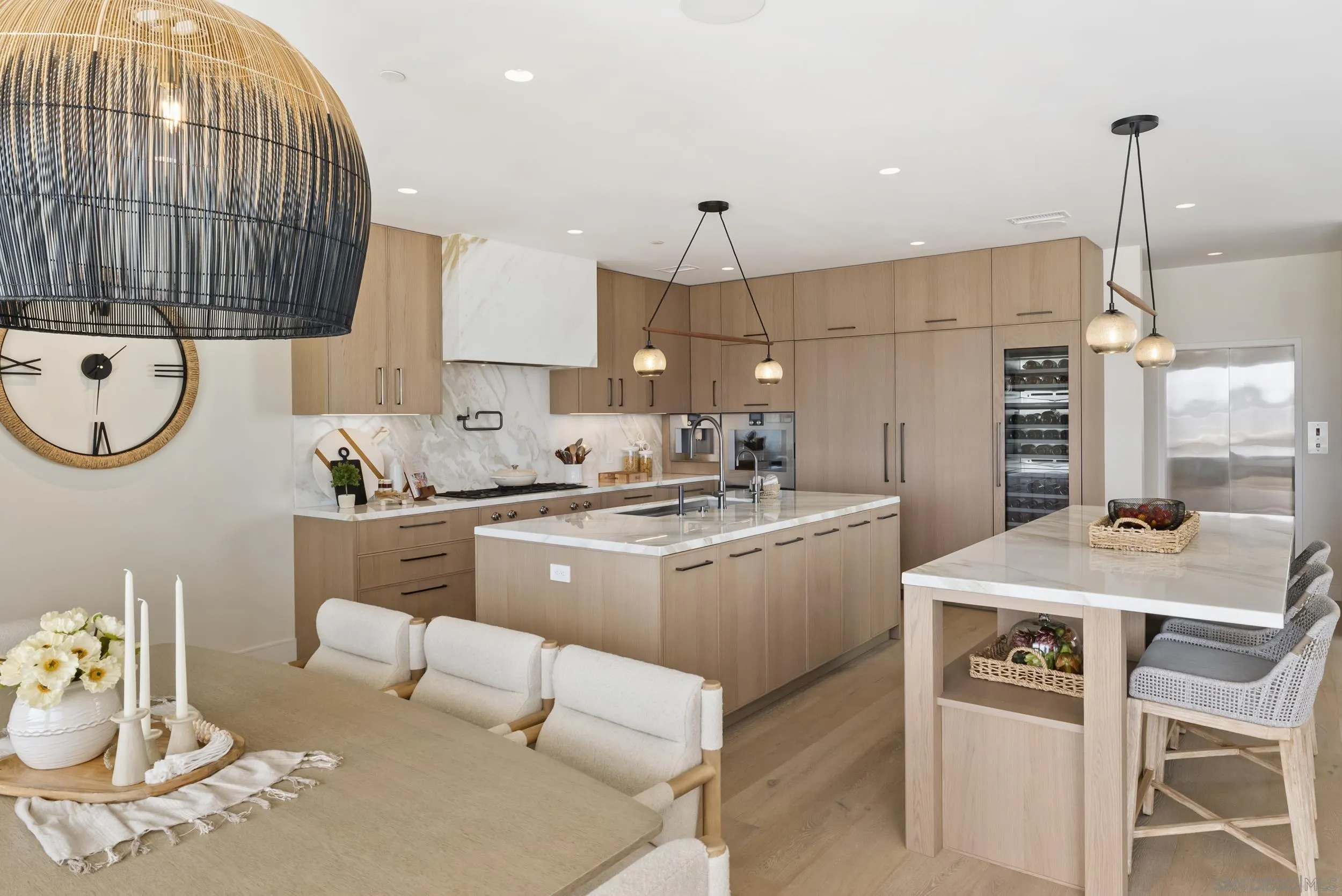 https://cdn.realtyfeed.com/cdn/127/260003461/29acb7c4fde7e0eb919257dfbf141355.webp