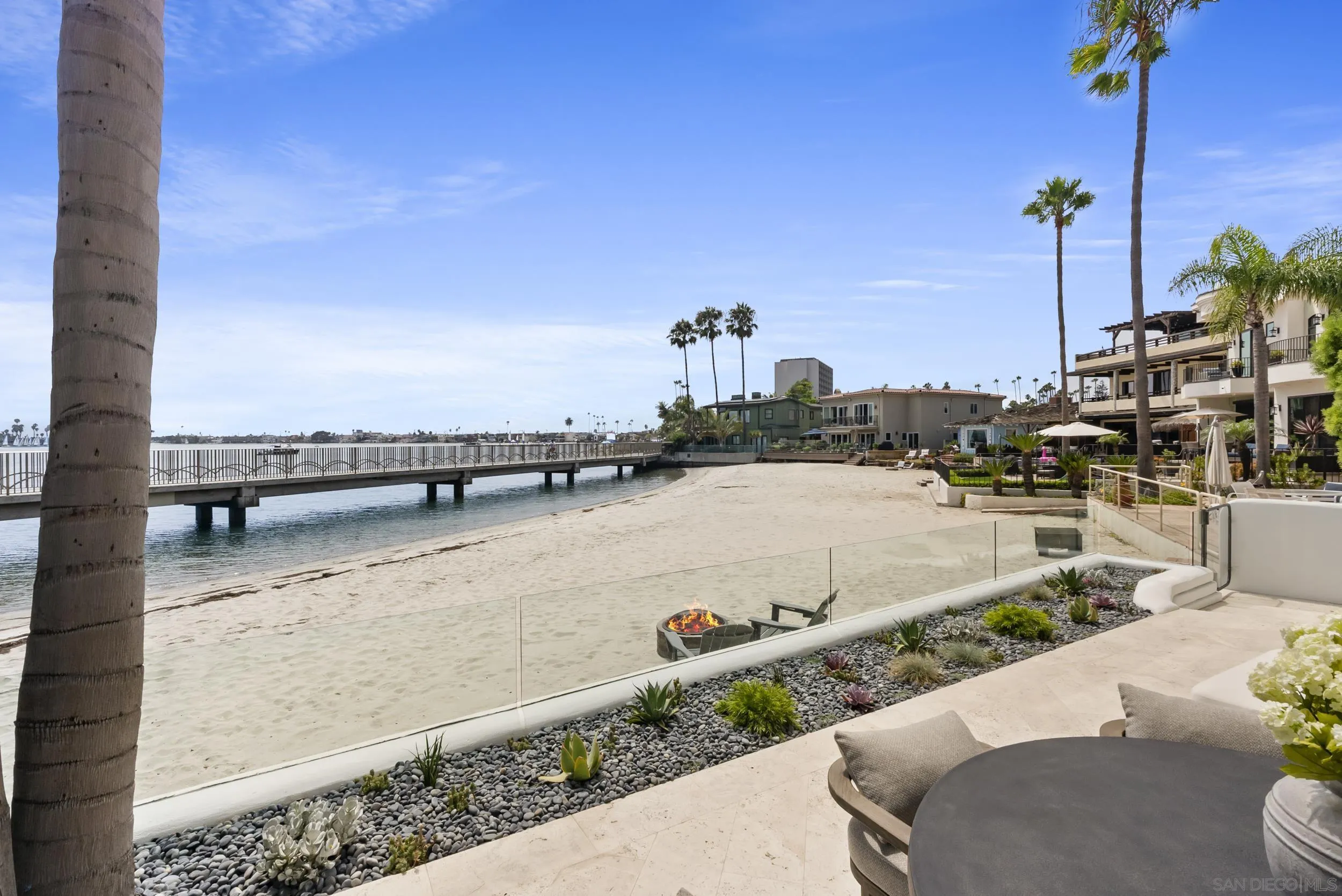 https://cdn.realtyfeed.com/cdn/127/260003461/9a7eeb8806461dd530ef909b30401294.webp