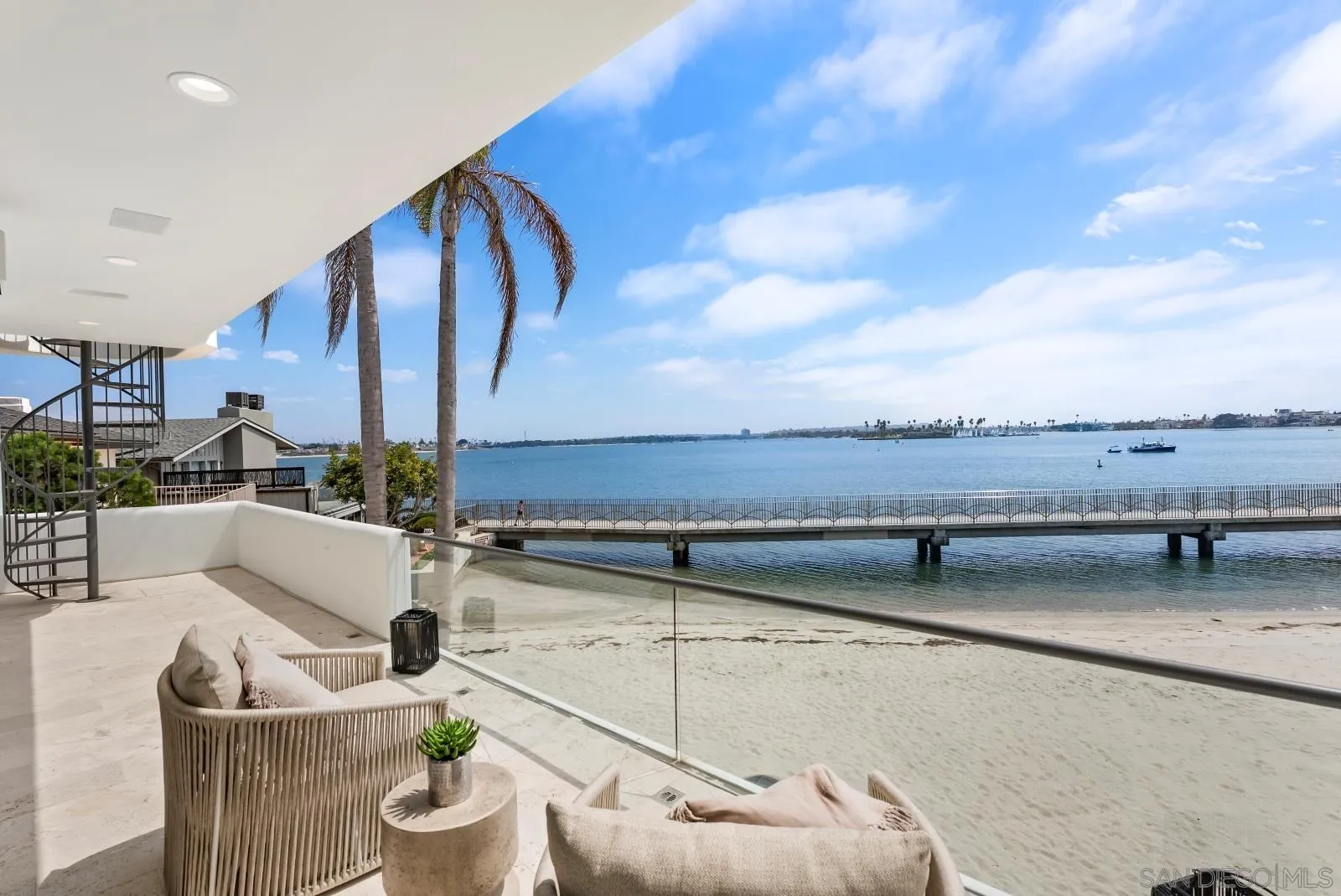 https://cdn.realtyfeed.com/cdn/127/260003461/b0600ed3a07c4fb21e6b7ecf8c0ad7e9.webp