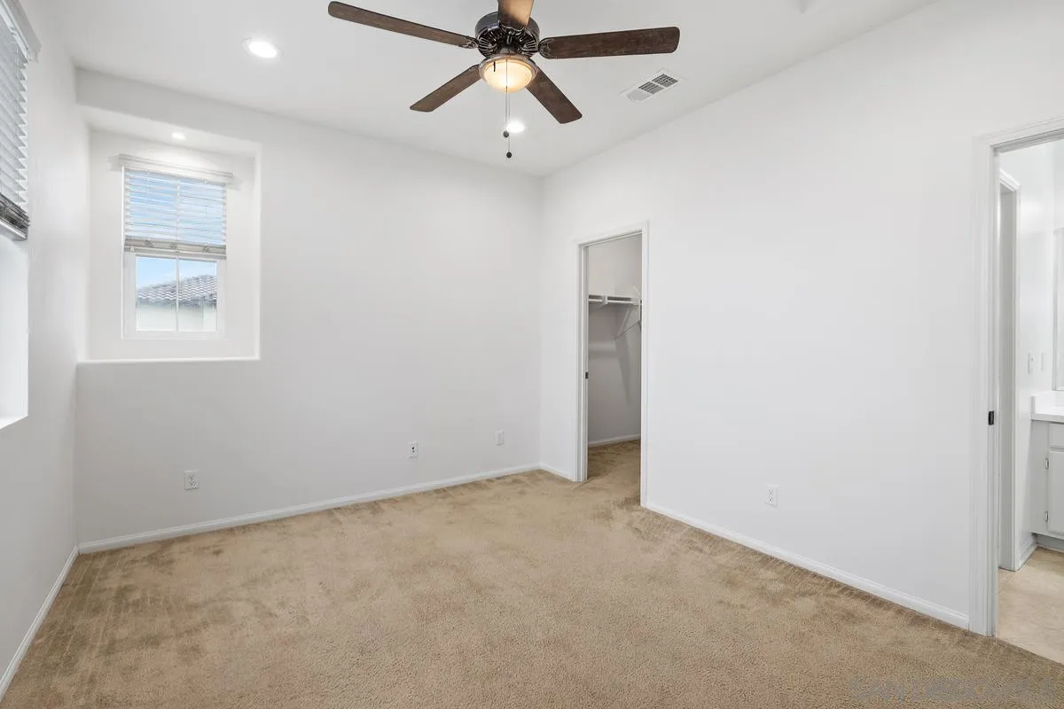 https://cdn.realtyfeed.com/cdn/127/260003462/eab9435774213887d17a2aa369e806bd.webp