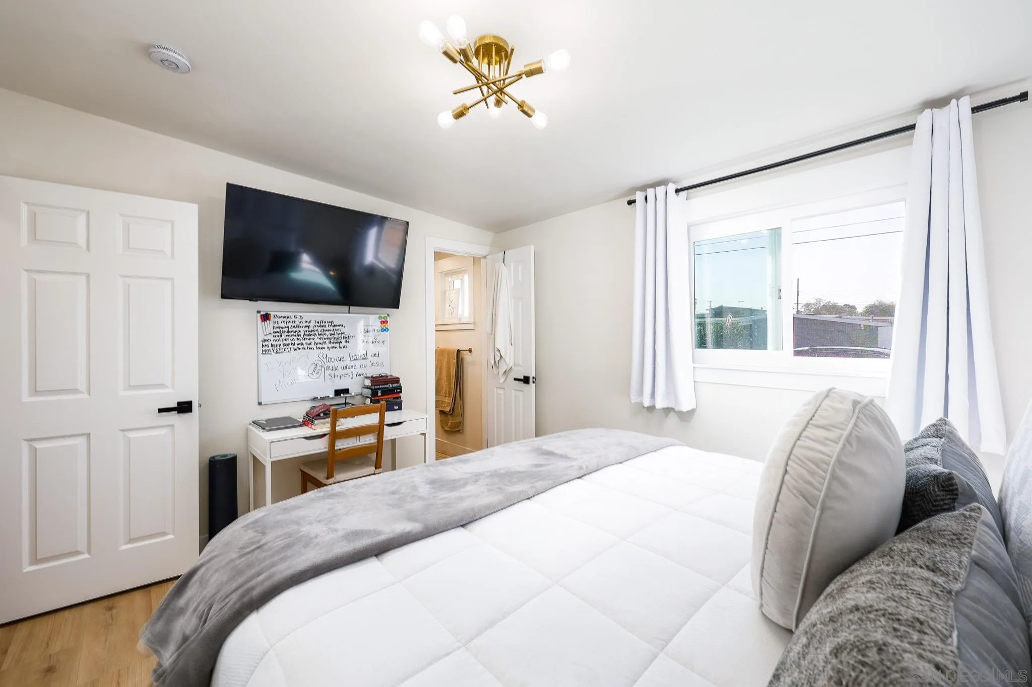 https://cdn.realtyfeed.com/cdn/127/260003465/837528073dd781f86ee4948066a3a275.webp
