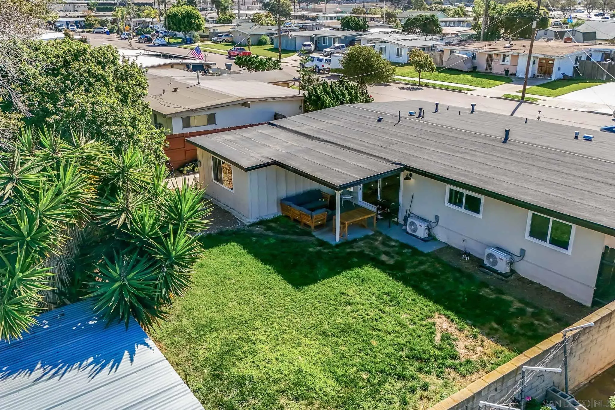 https://cdn.realtyfeed.com/cdn/127/260003465/c5441f1b54e5205e20dd6cdde389f5db.webp