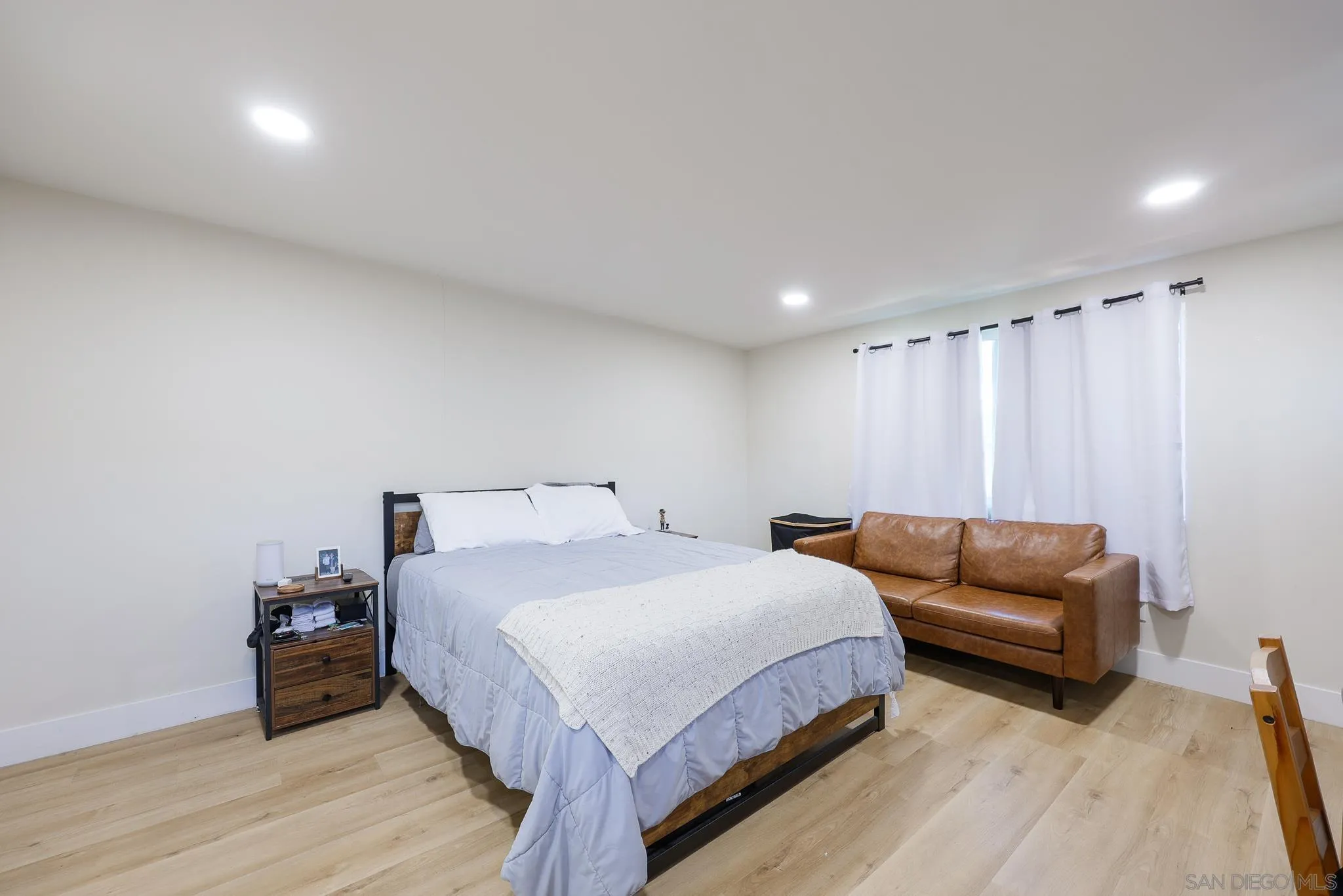 https://cdn.realtyfeed.com/cdn/127/260003465/e36914dd95064731b680caf241967673.webp