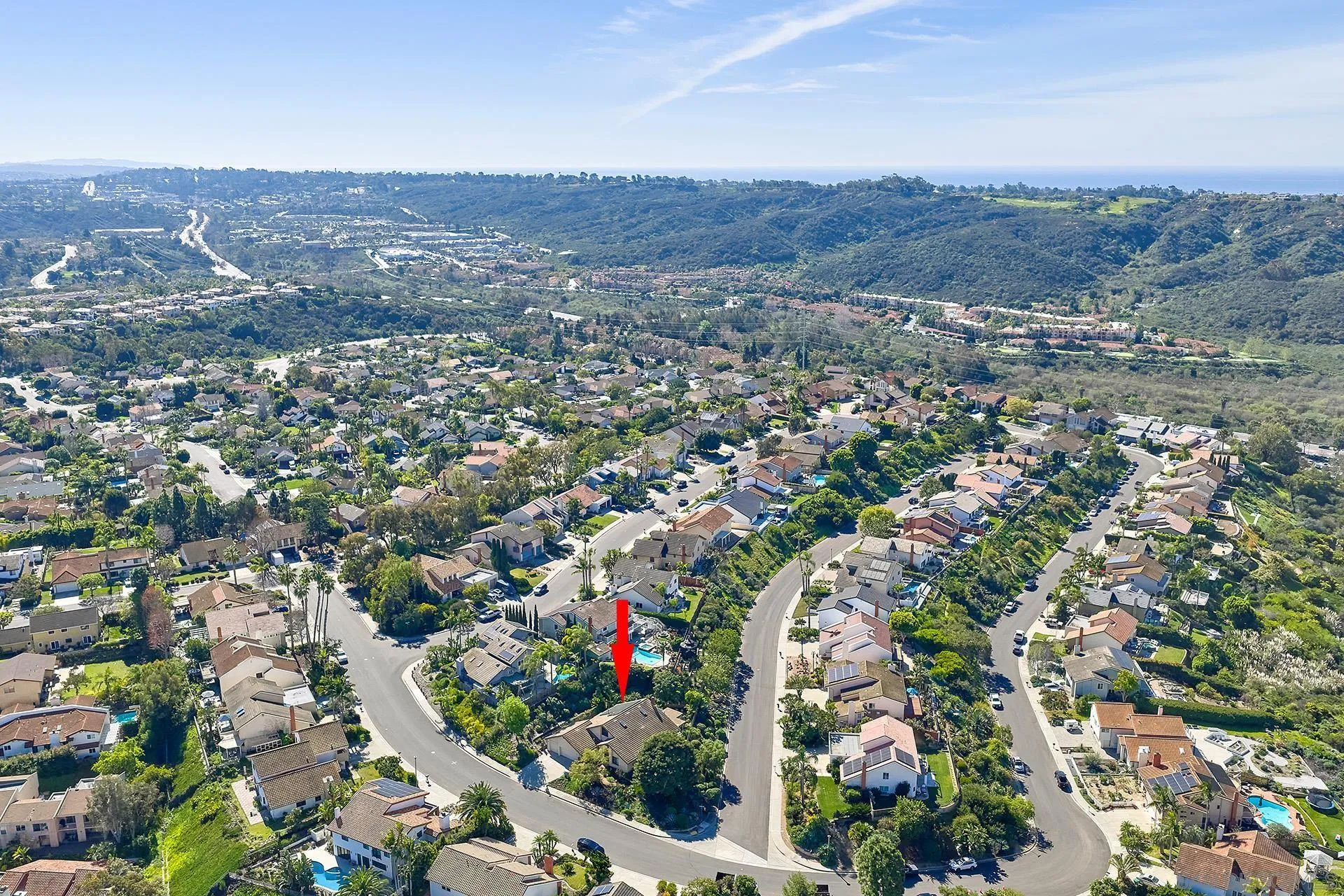 https://cdn.realtyfeed.com/cdn/127/260003468/03a1303fca47878096e13b443ccde717.webp