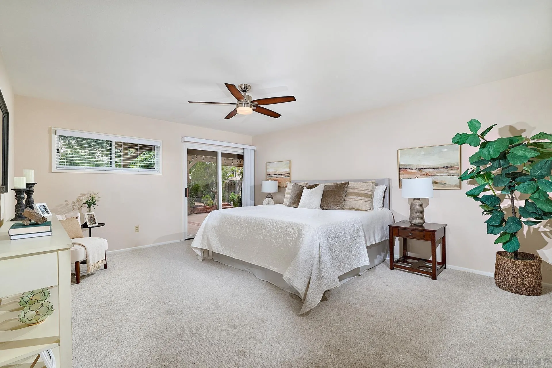https://cdn.realtyfeed.com/cdn/127/260003468/2339f2a6aeb873cbec1f9e9ff763a81a.webp