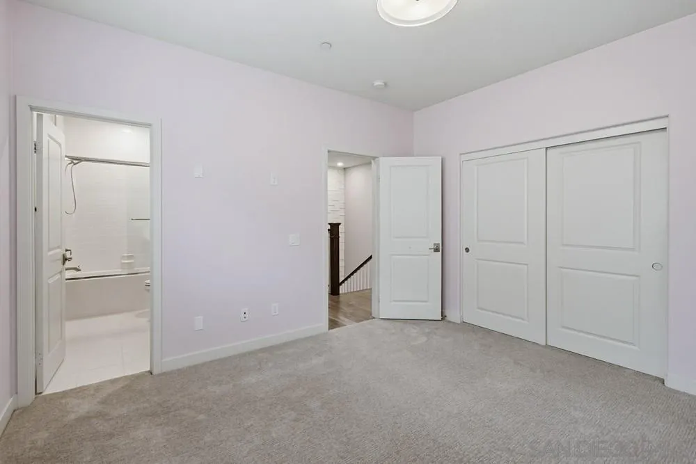 https://cdn.realtyfeed.com/cdn/127/260003475/4c6a7f1ad99a63226a079cf5e9073d93.webp