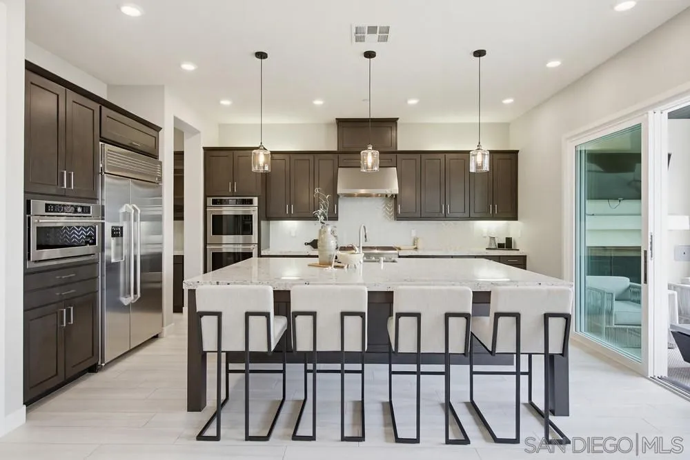 https://cdn.realtyfeed.com/cdn/127/260003475/ca17e68cf12b252a4139b254c676d47b.webp