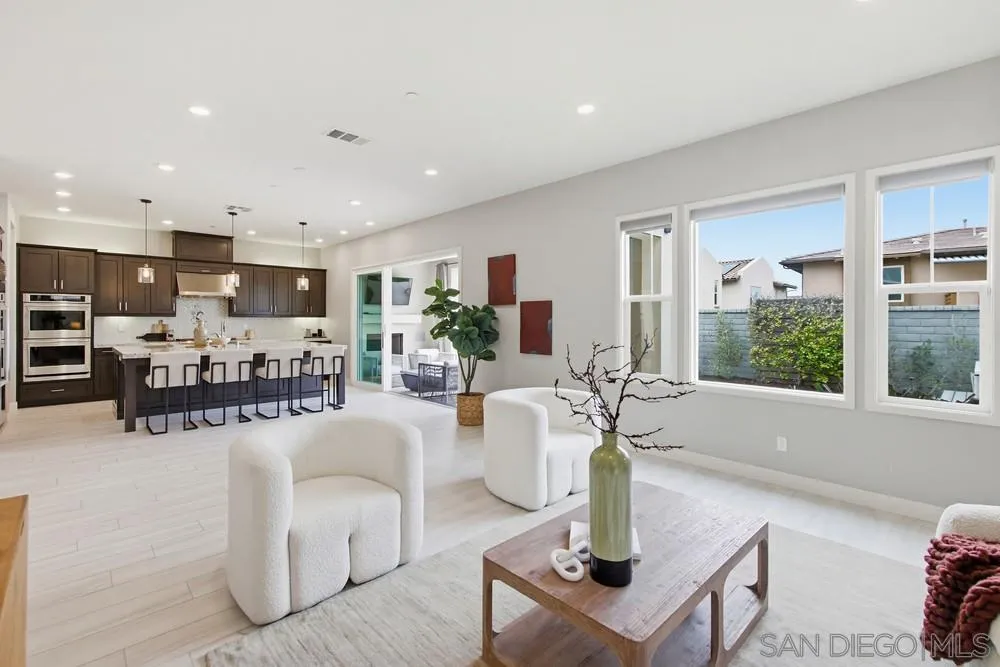6682 Elegante Way, San Diego, CA, 92130
