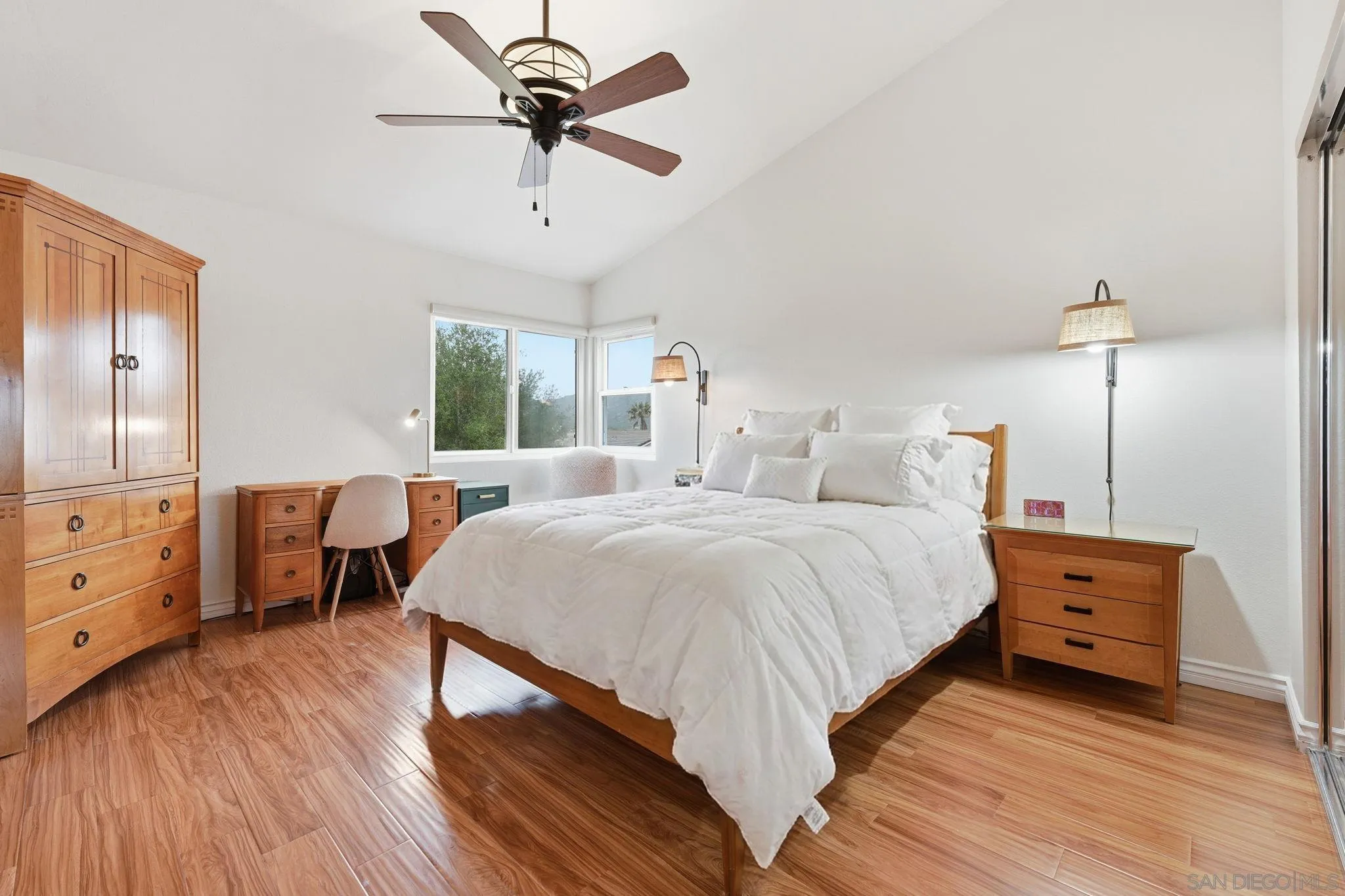 Photo #15: 260003477 Listing: Photo #15