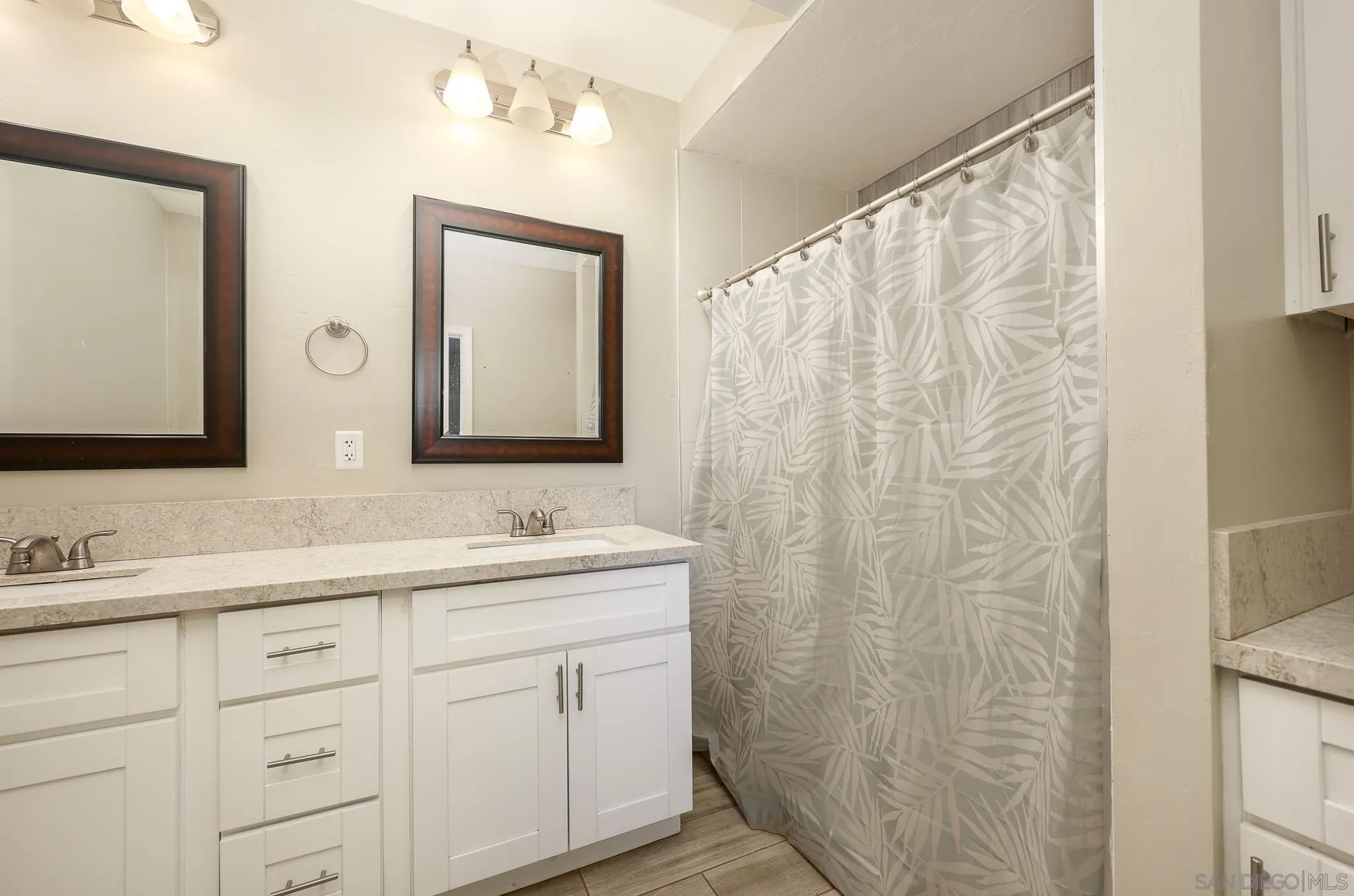 https://cdn.realtyfeed.com/cdn/127/260003481/5083b9fcf05614664ccdece8e121768e.webp