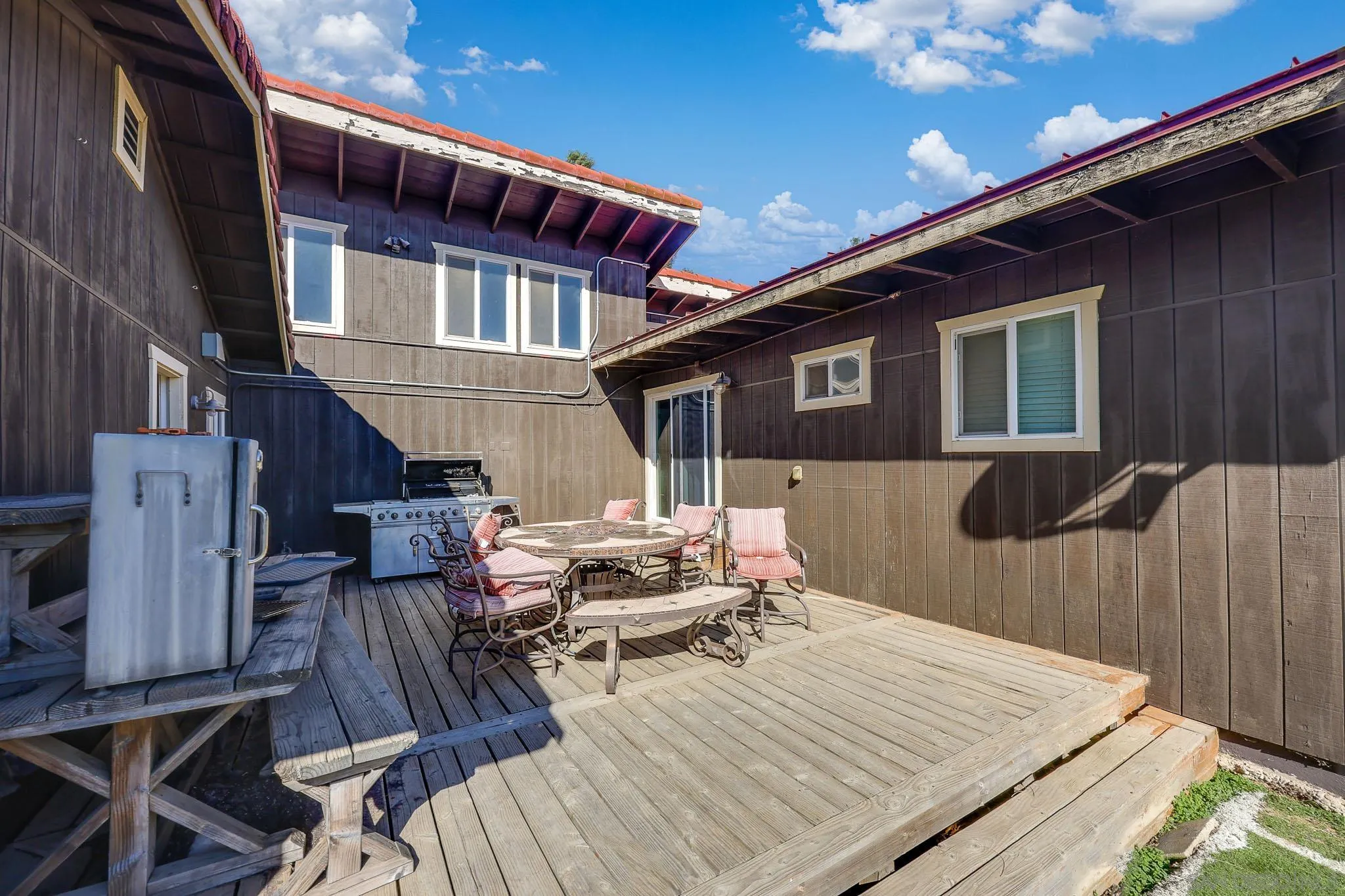 https://cdn.realtyfeed.com/cdn/127/260003481/5c2433a0e136d173c195f45c73ae3385.webp