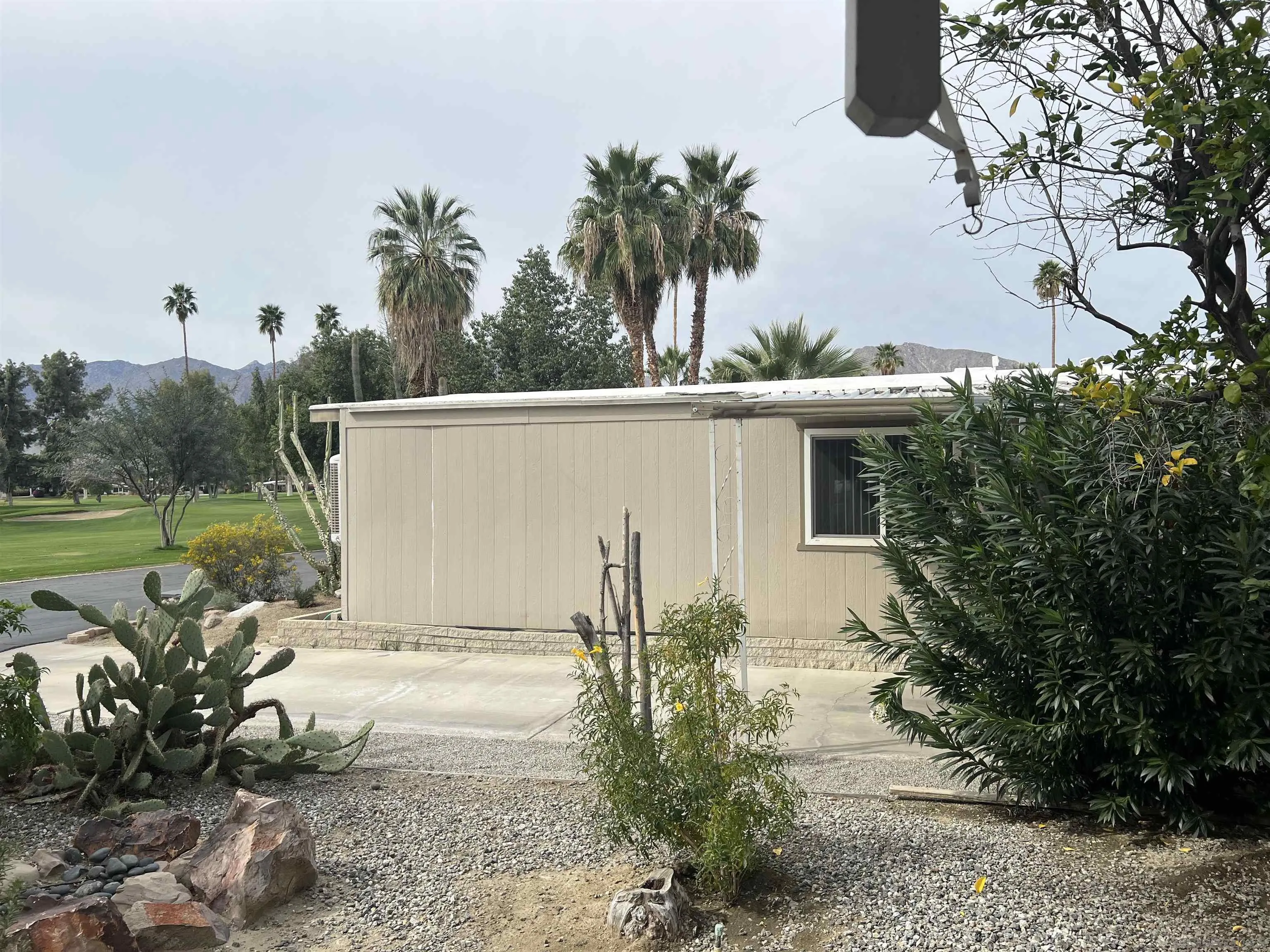 https://cdn.realtyfeed.com/cdn/127/260003483/c8838ce6af2557723c361cb1e44ff048.webp