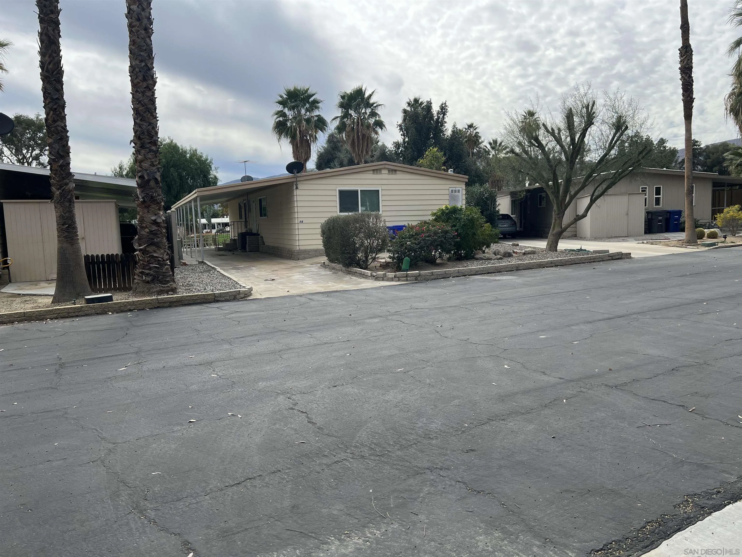 https://cdn.realtyfeed.com/cdn/127/260003483/cfc473f817957d9dd292d02ec4a1ca22.webp