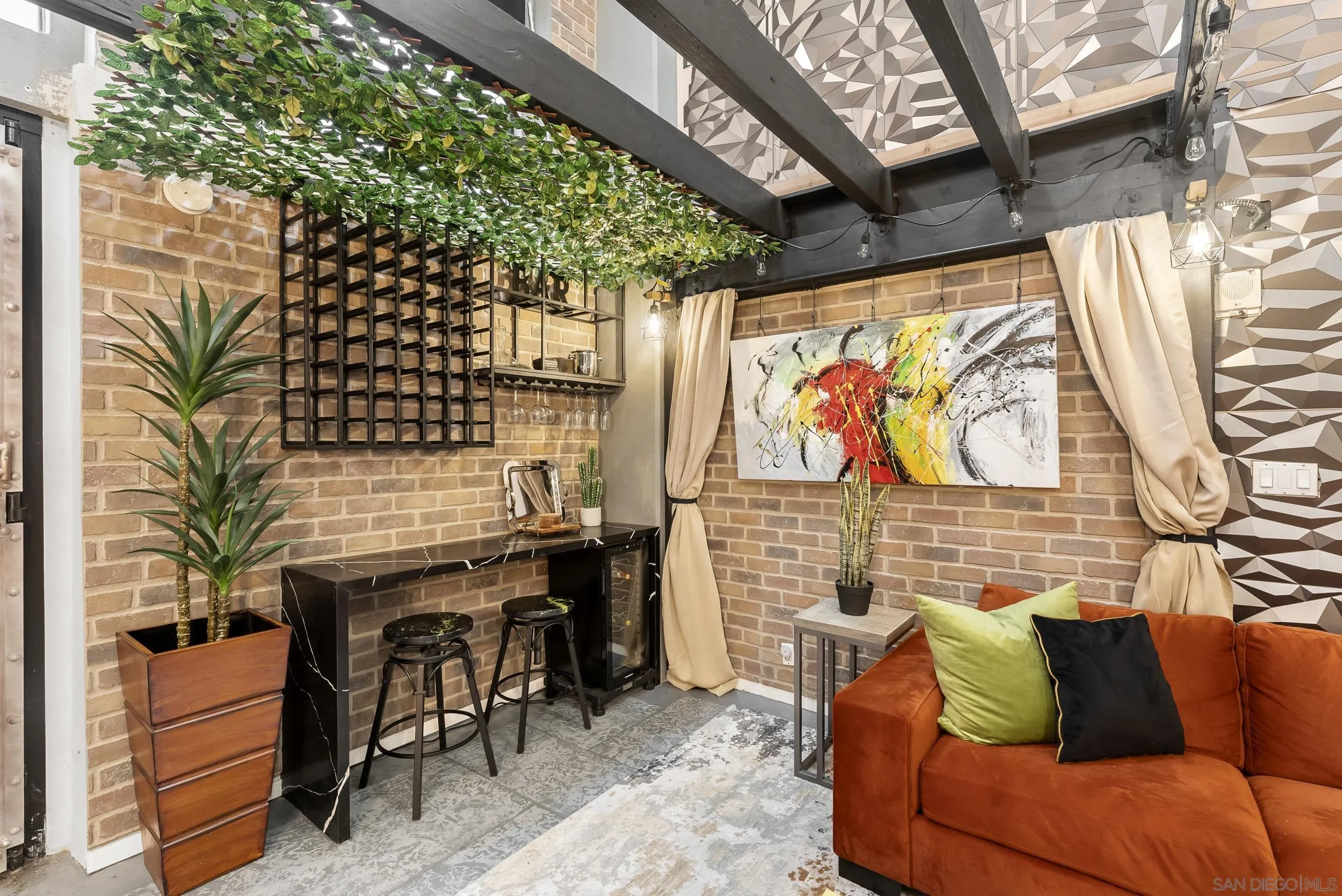 Photo #5: 260003485 Listing: Photo #5