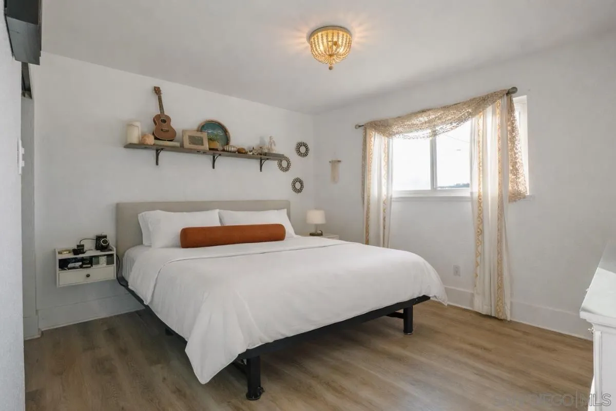 https://cdn.realtyfeed.com/cdn/127/260003488/4a97d627b27830f66e49ce75764356fb.webp