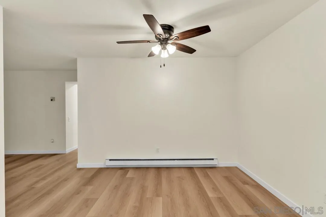 https://cdn.realtyfeed.com/cdn/127/260003501/d04b9938879c134b6cf0db26adf9ed50.webp