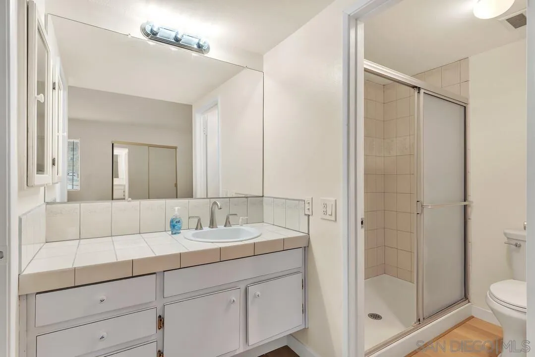 https://cdn.realtyfeed.com/cdn/127/260003501/d70789a8f5c5c4d9e83f0b5245e33c59.webp