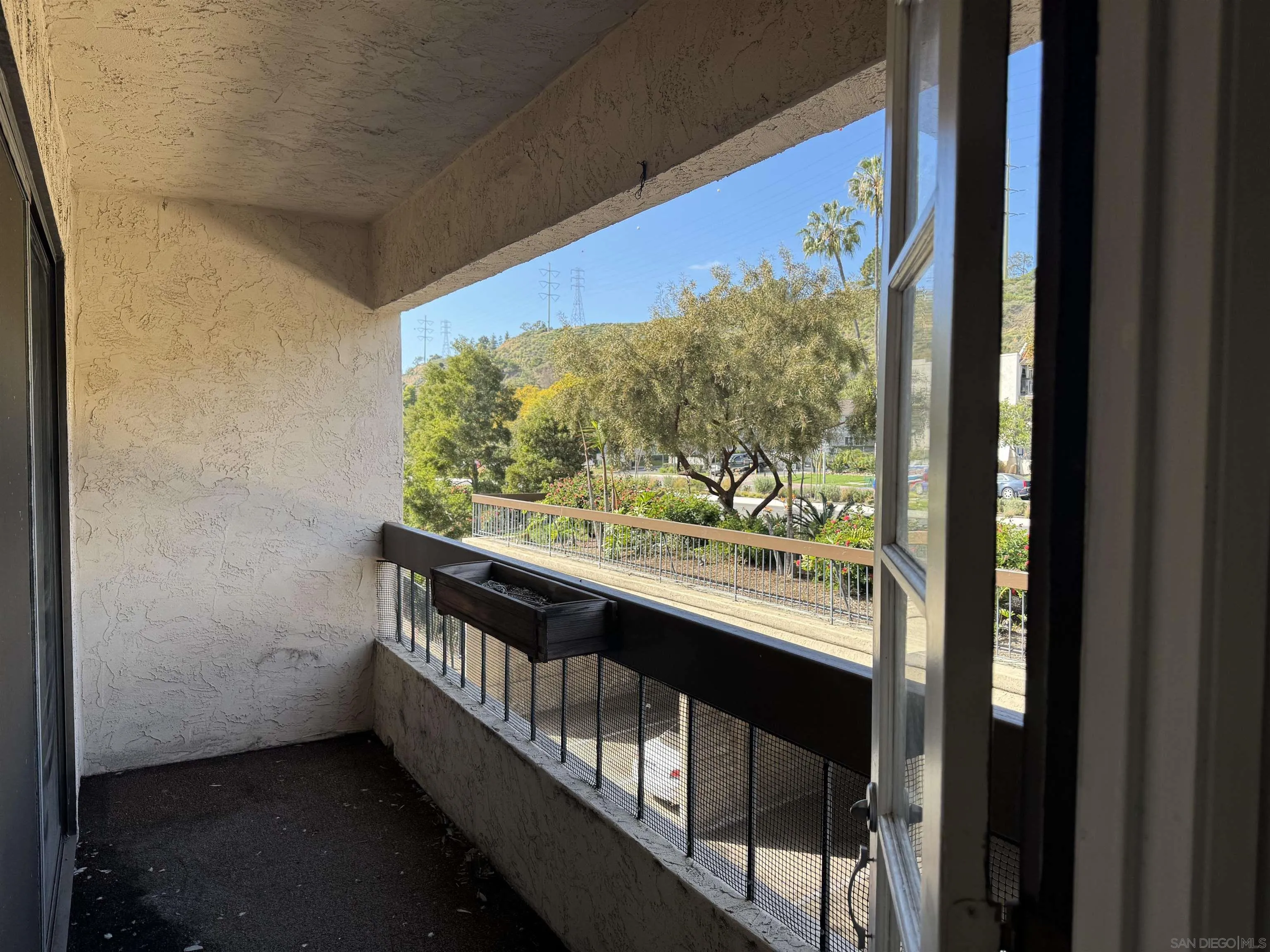 Photo #7: 260003511 Listing: Photo #7