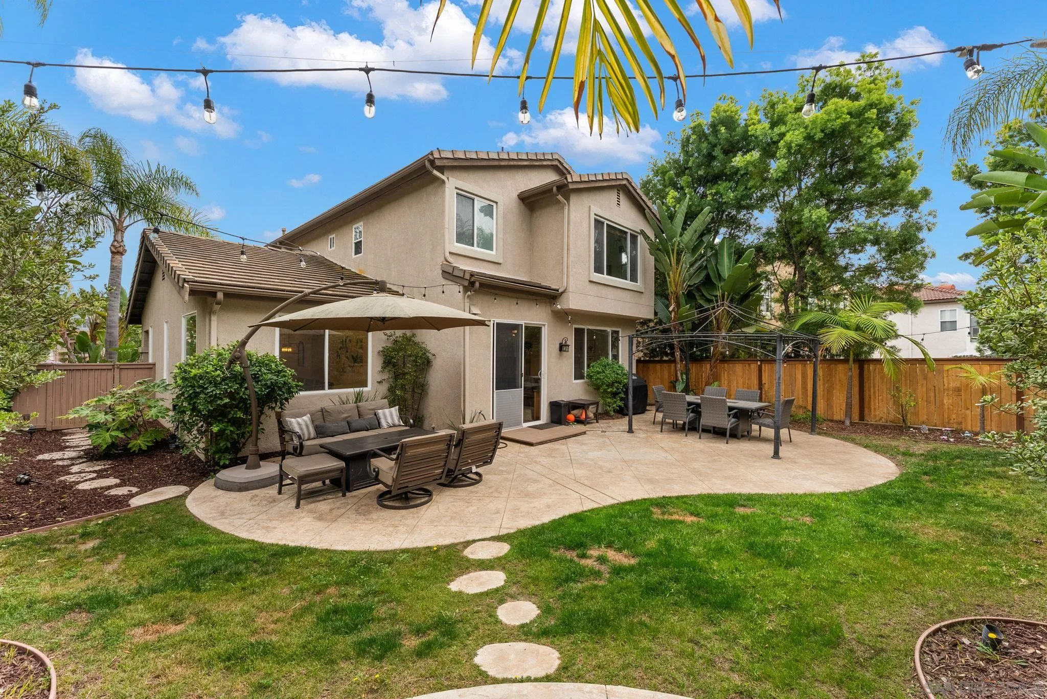 https://cdn.realtyfeed.com/cdn/127/260003512/055cf7633a81928a65a8bee989e3e5e7.webp
