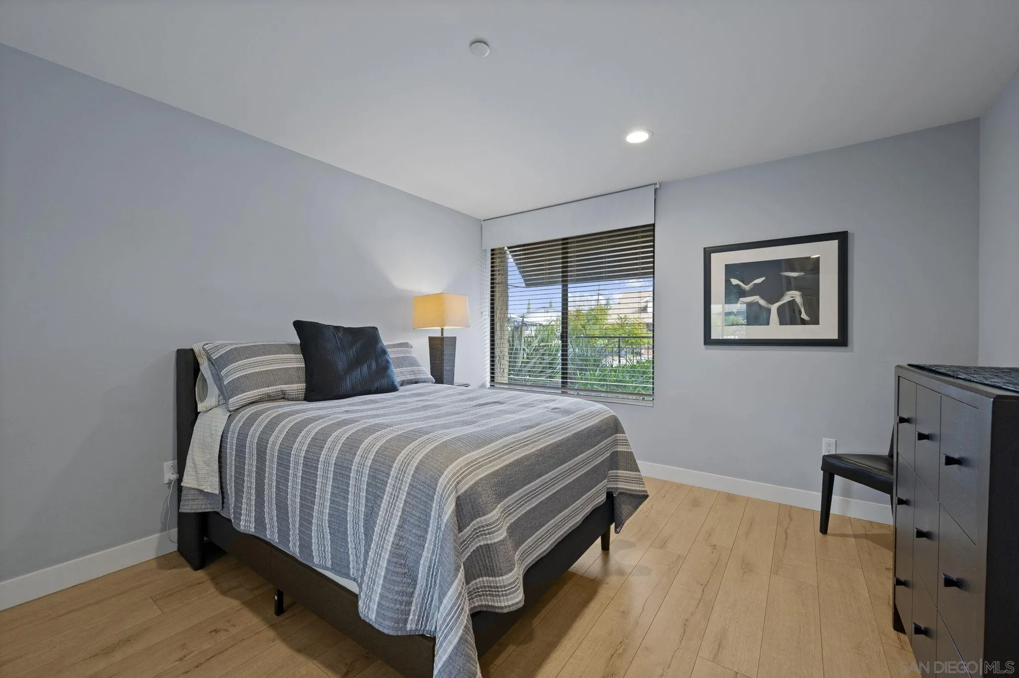 https://cdn.realtyfeed.com/cdn/127/260003514/2323cbe3b8d7de4c8d46676b74ce95d4.webp