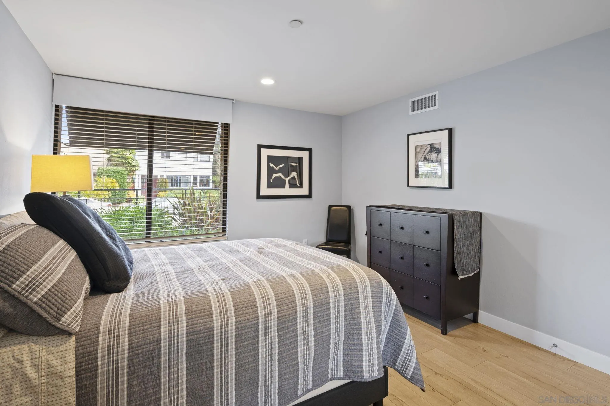 https://cdn.realtyfeed.com/cdn/127/260003514/b40c1c773e5d6971428901a3c43a66de.webp