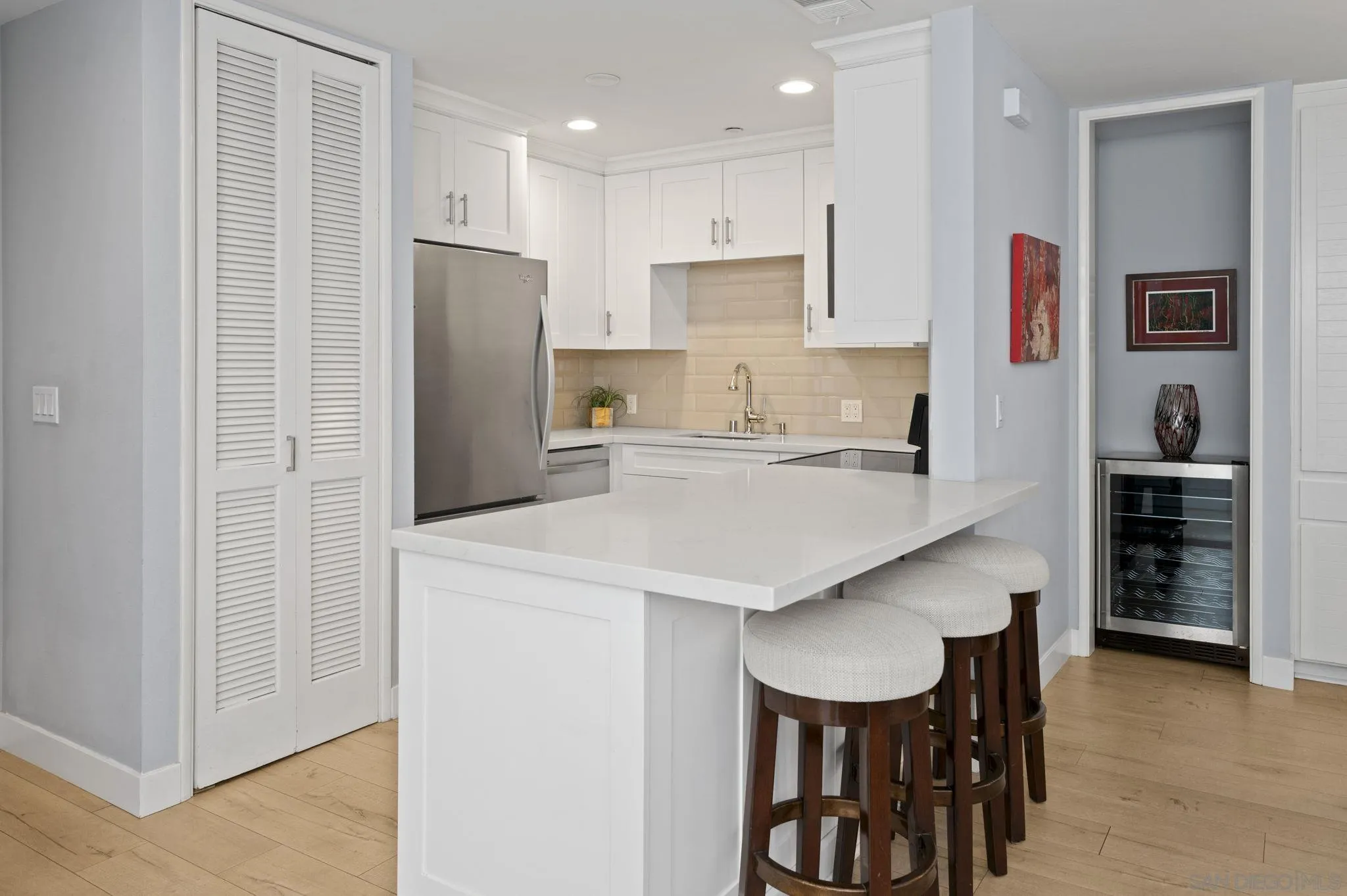 https://cdn.realtyfeed.com/cdn/127/260003514/c39c3f4c637b5fa36dea749174d82827.webp