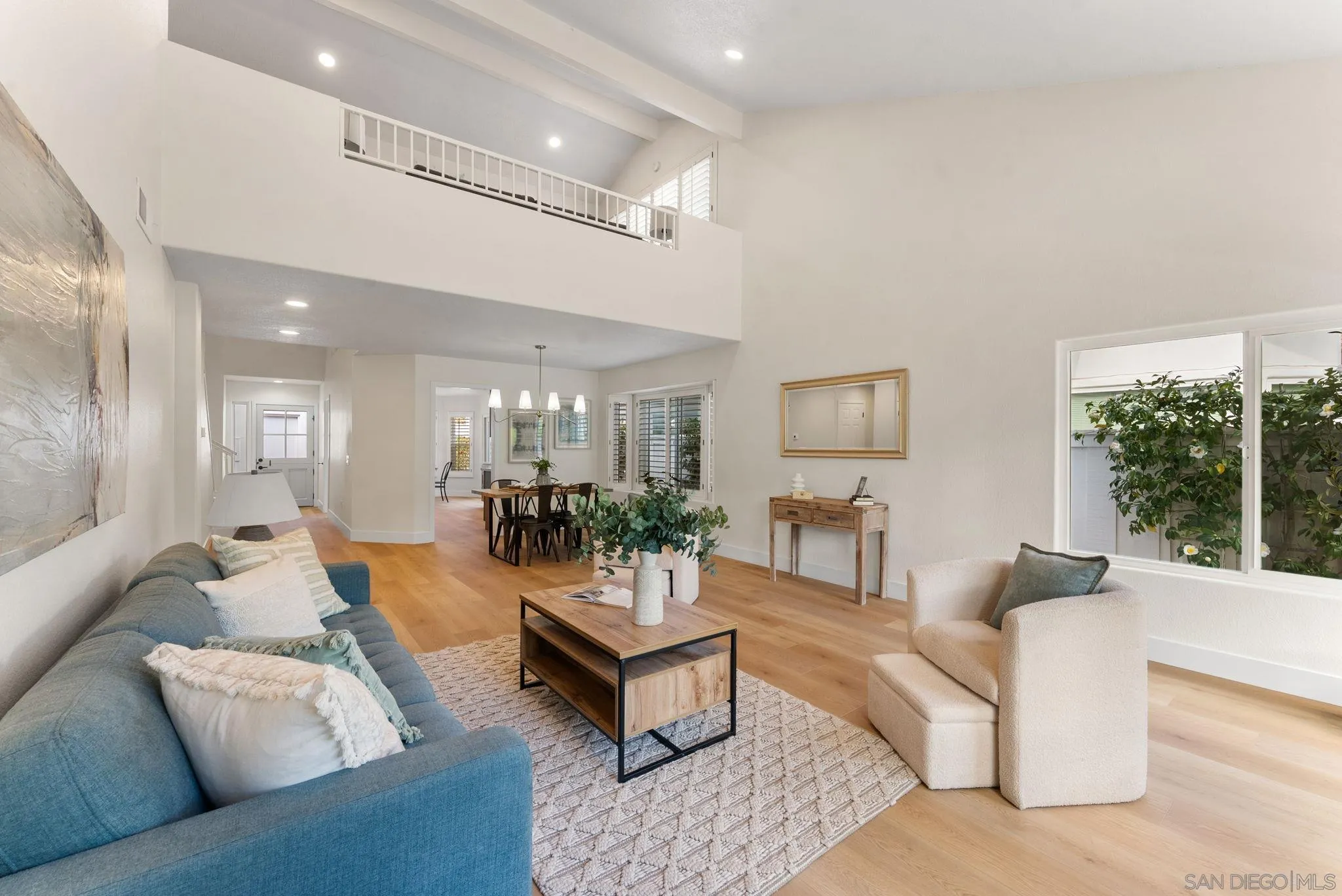 4676 Barcelona Way, Oceanside, CA, 92056