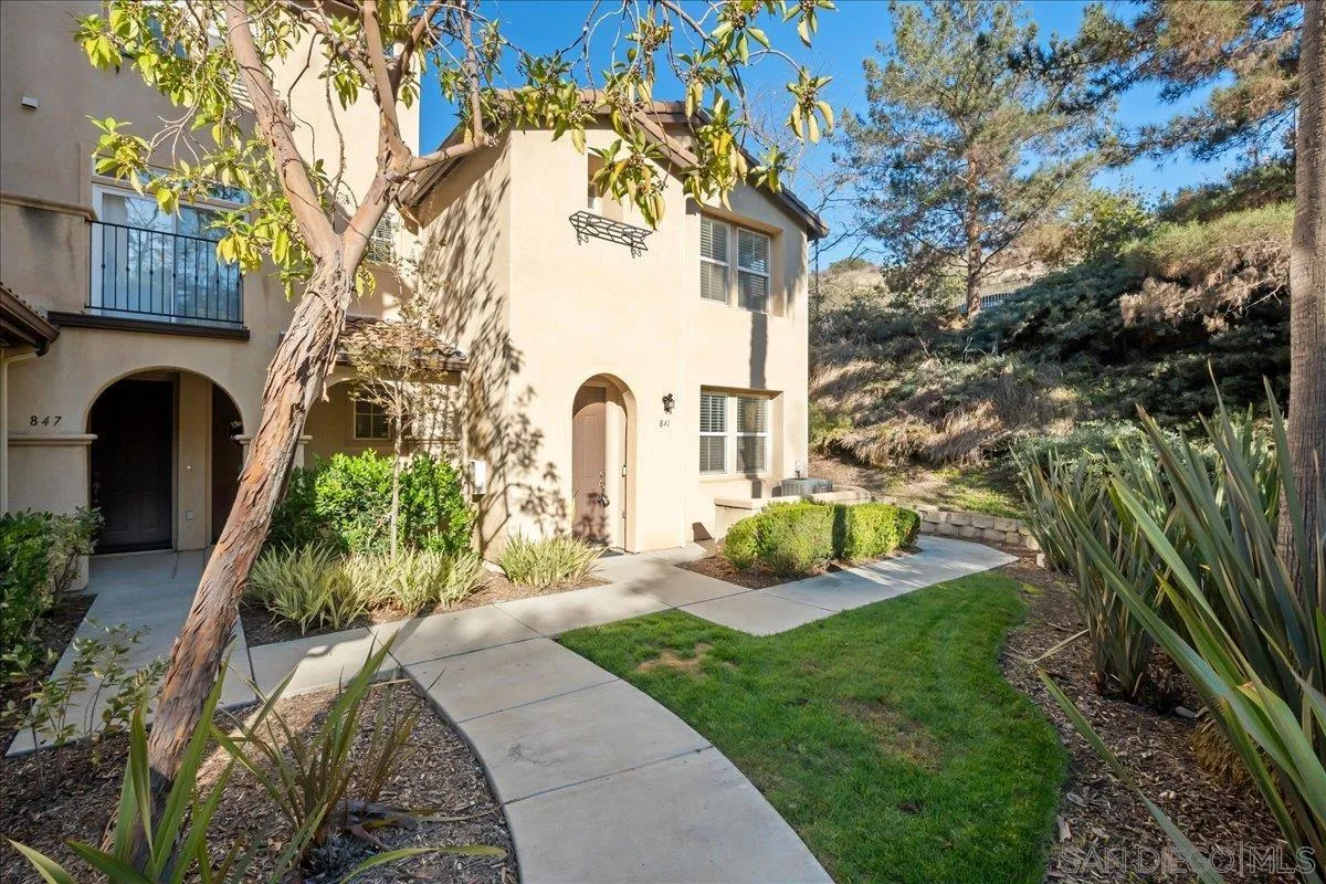 https://cdn.realtyfeed.com/cdn/127/260003517/61fb92209896b60663d7c6fb5f5c0c1c.webp