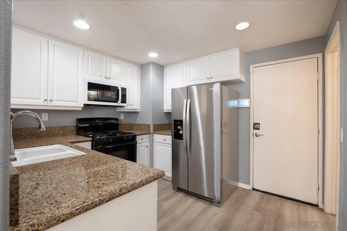 https://cdn.realtyfeed.com/cdn/127/260003517/ae0071ebd39146ebad82e89912d05599.webp
