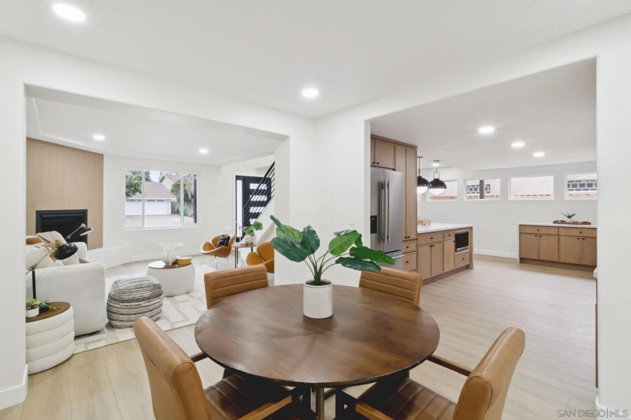 https://cdn.realtyfeed.com/cdn/127/260003518/c9251ca0b97903defbe5e42a9822be80.webp