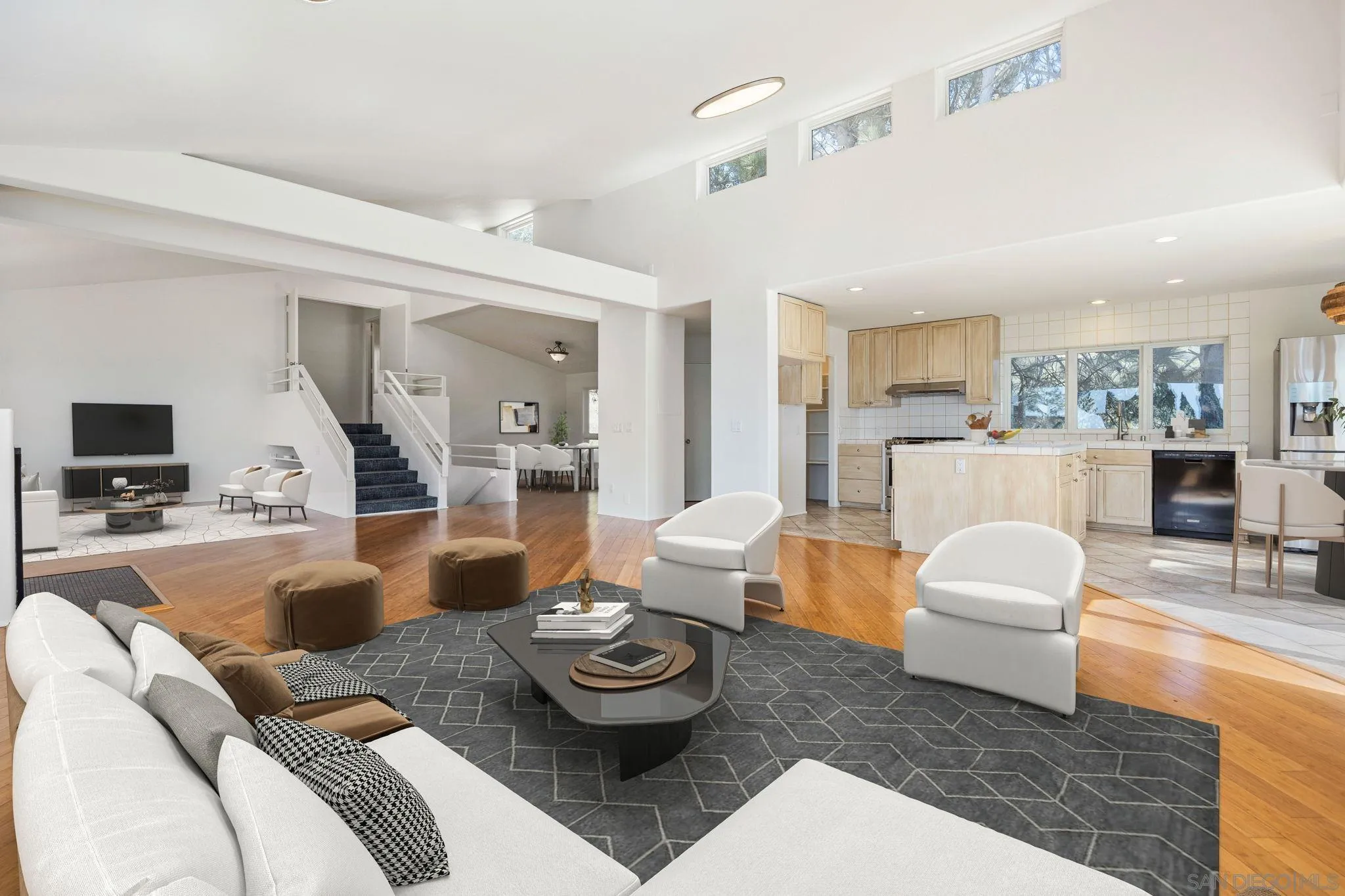https://cdn.realtyfeed.com/cdn/127/260003519/2088a1528bca4df7f3e497e2a0340869.webp