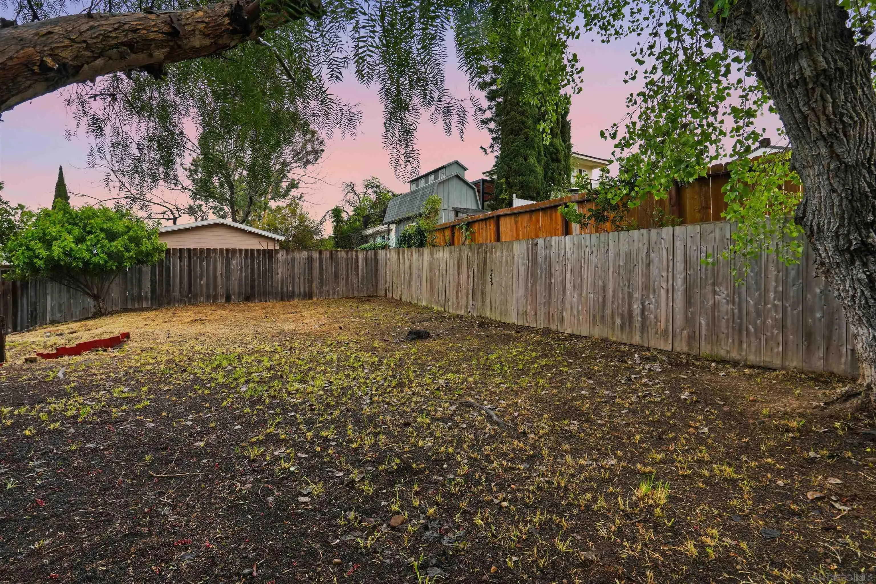 https://cdn.realtyfeed.com/cdn/127/260003523/44394ba5ea310809e88946d037569b9e.webp
