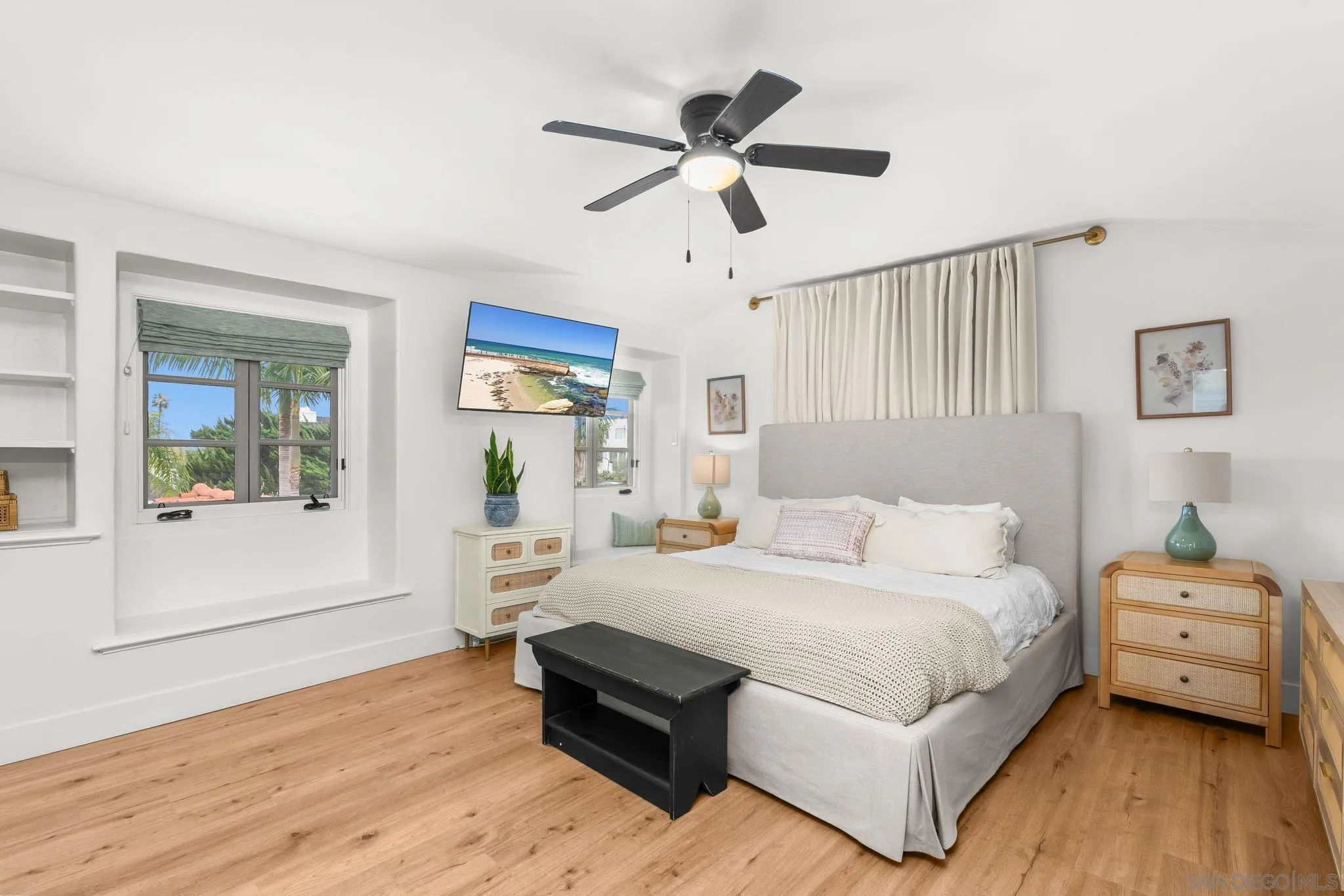https://cdn.realtyfeed.com/cdn/127/260003525/567e47e33981644d780fba68ccb939f9.webp