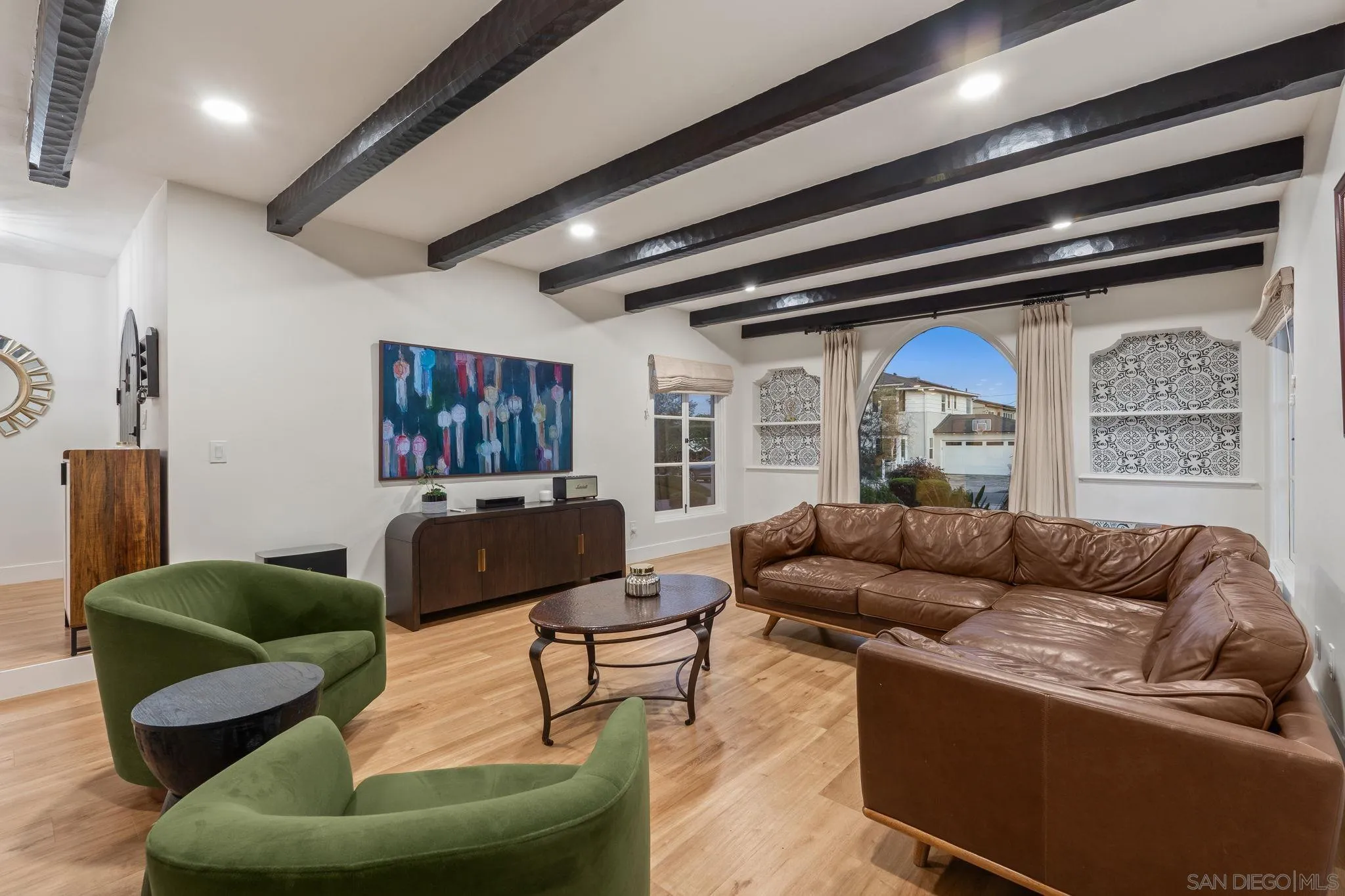 https://cdn.realtyfeed.com/cdn/127/260003525/dd754103629dcabf32d29ea8ac204821.webp