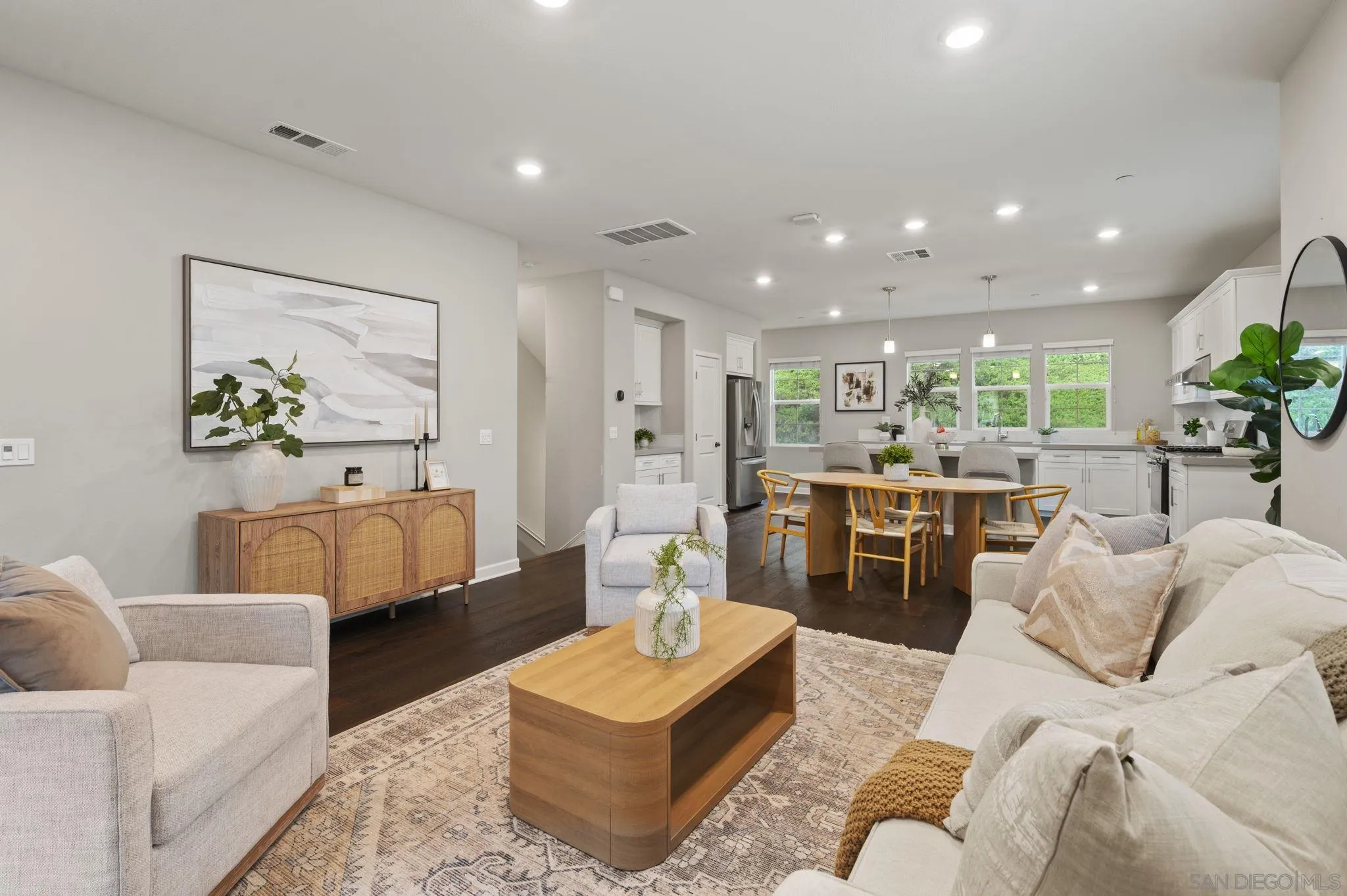 Photo #12: 260003528 Listing: Photo #12