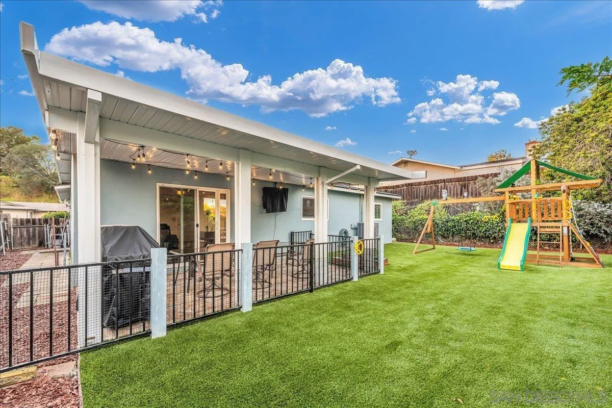 https://cdn.realtyfeed.com/cdn/127/260003532/caabce1d12ba0c6a3b989ebe6988479a.webp