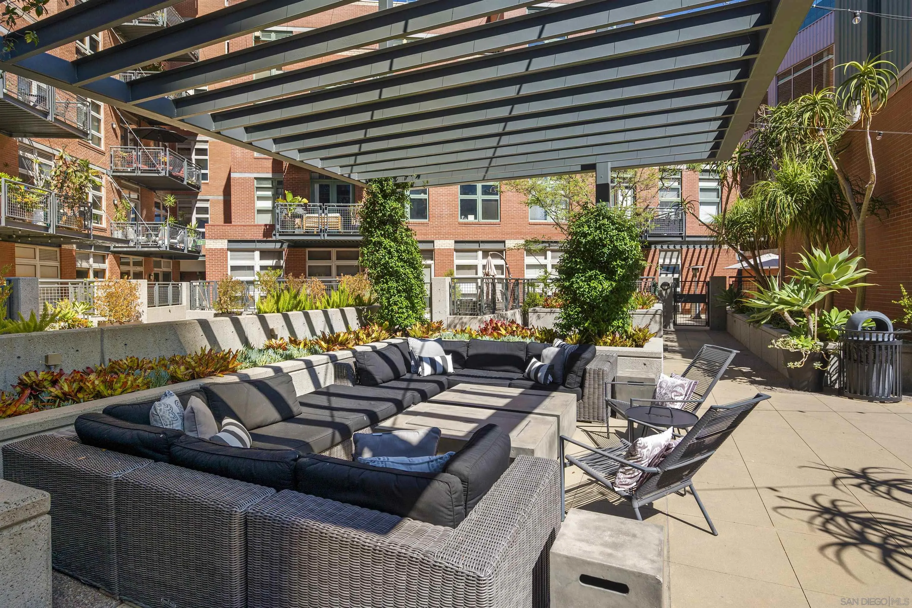 Photo #37: 260003533 Listing: Photo #37