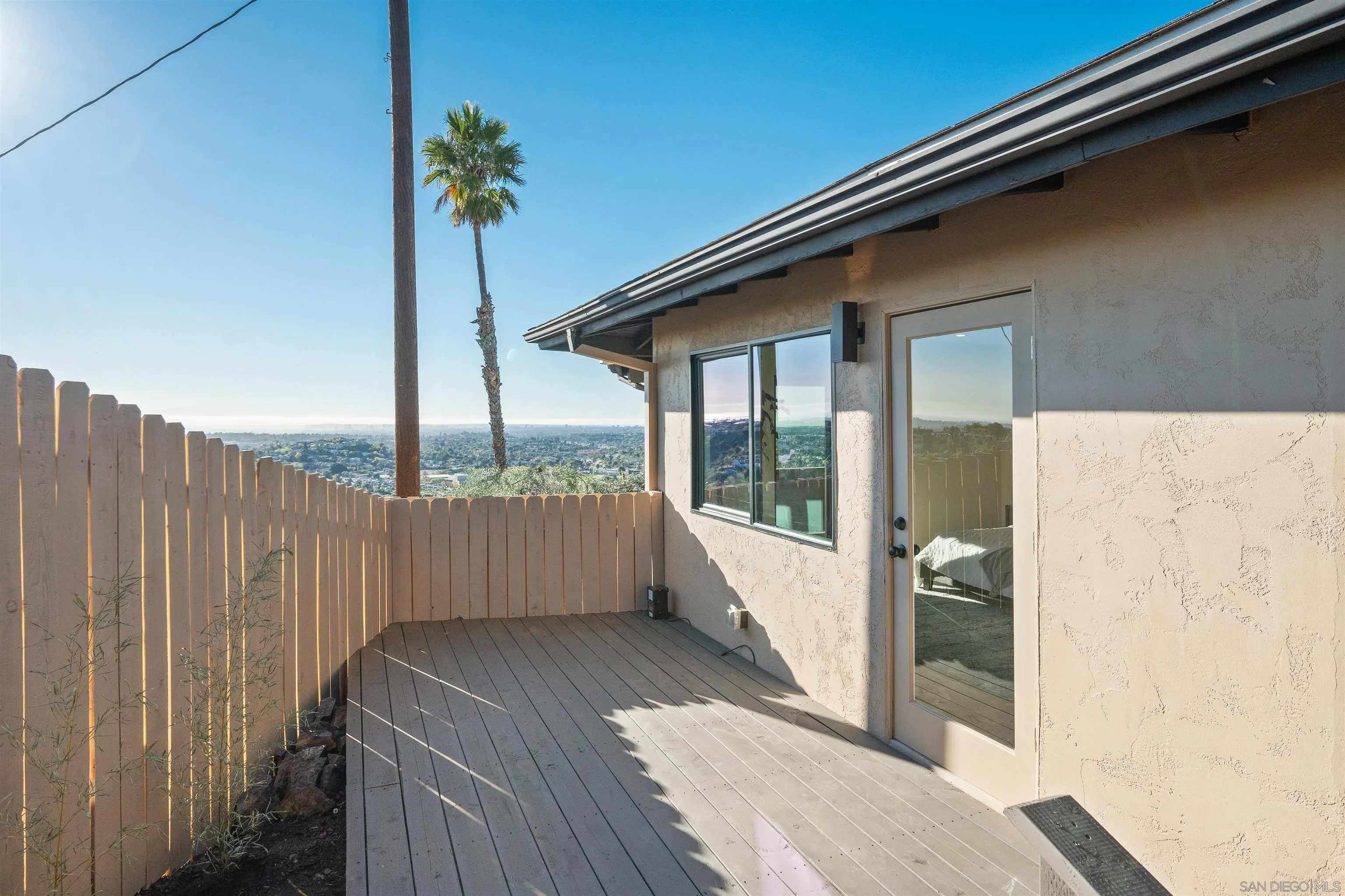 https://cdn.realtyfeed.com/cdn/127/260003536/00bf8169289a88dff1b465a00b121db5.webp