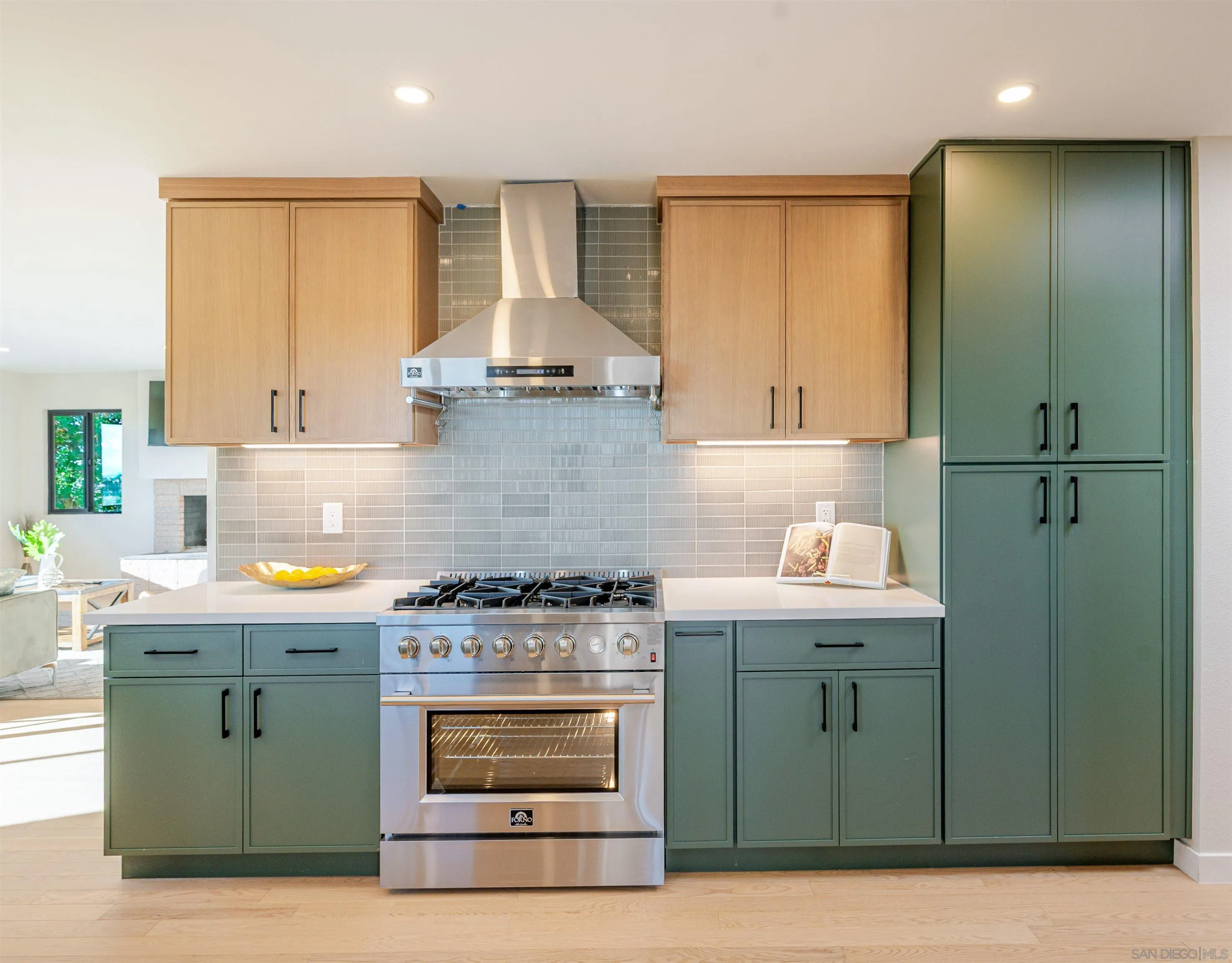 https://cdn.realtyfeed.com/cdn/127/260003536/96c0b2244b72c067a2b657395e9fe566.webp