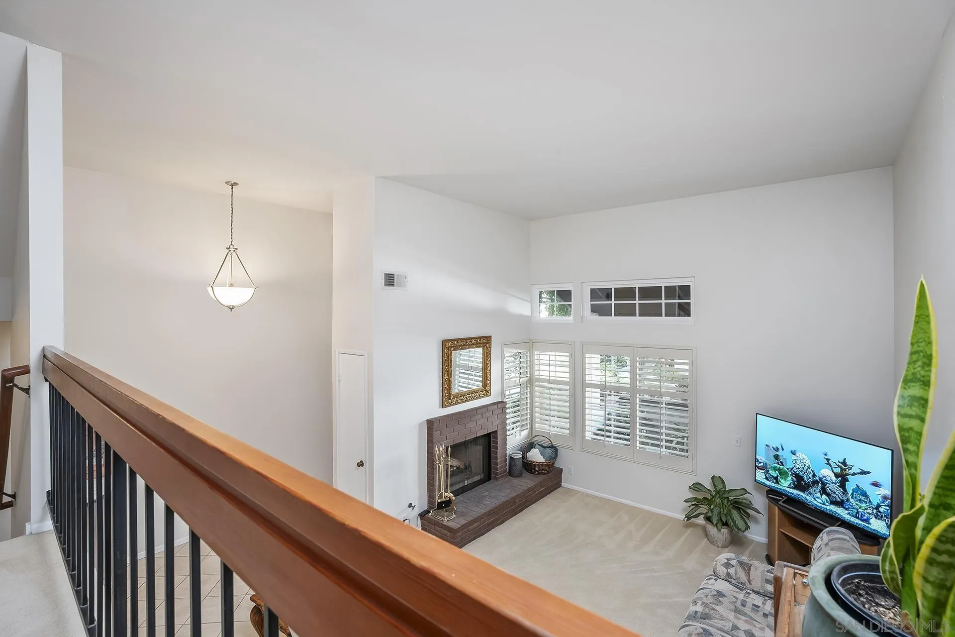 https://cdn.realtyfeed.com/cdn/127/260003537/9158ae2470f0a26502c6238bc6d41dde.webp