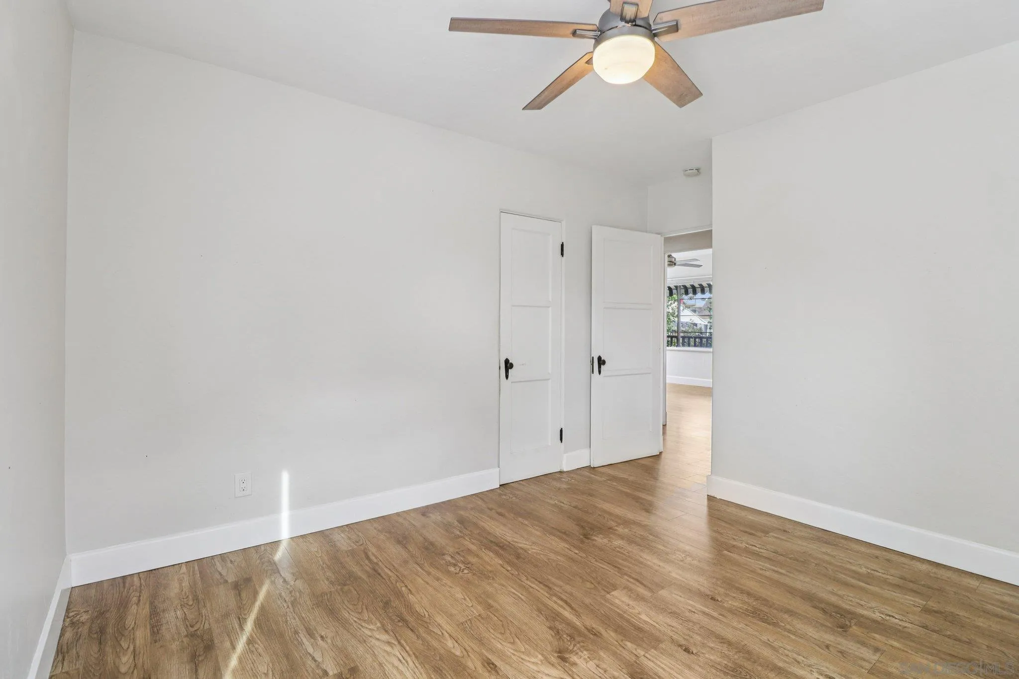 https://cdn.realtyfeed.com/cdn/127/260003538/501f79fab0f375d932f0b89f13832c91.webp