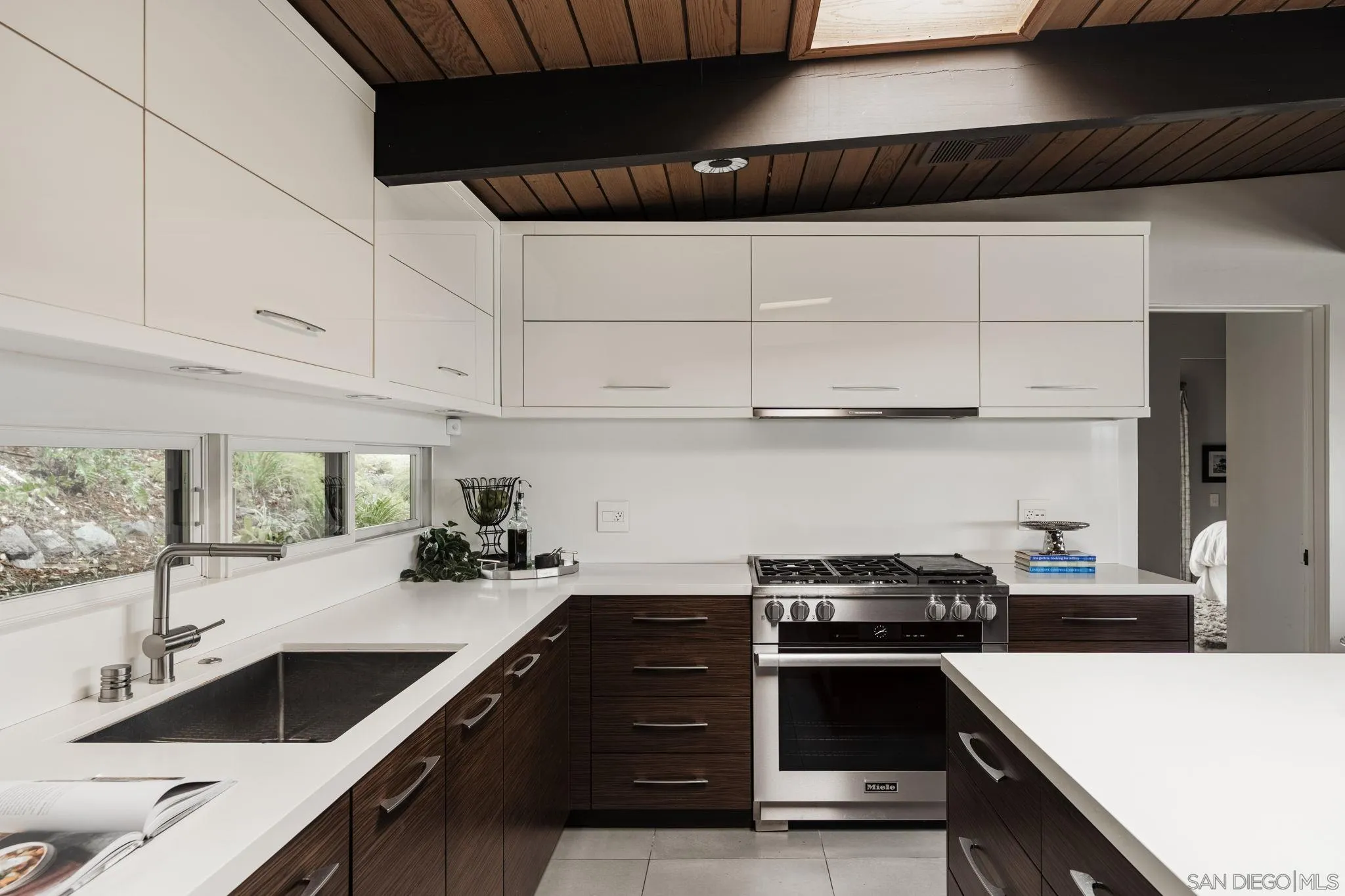 https://cdn.realtyfeed.com/cdn/127/260003540/a63ea91f4f4694901bd743f841377444.webp