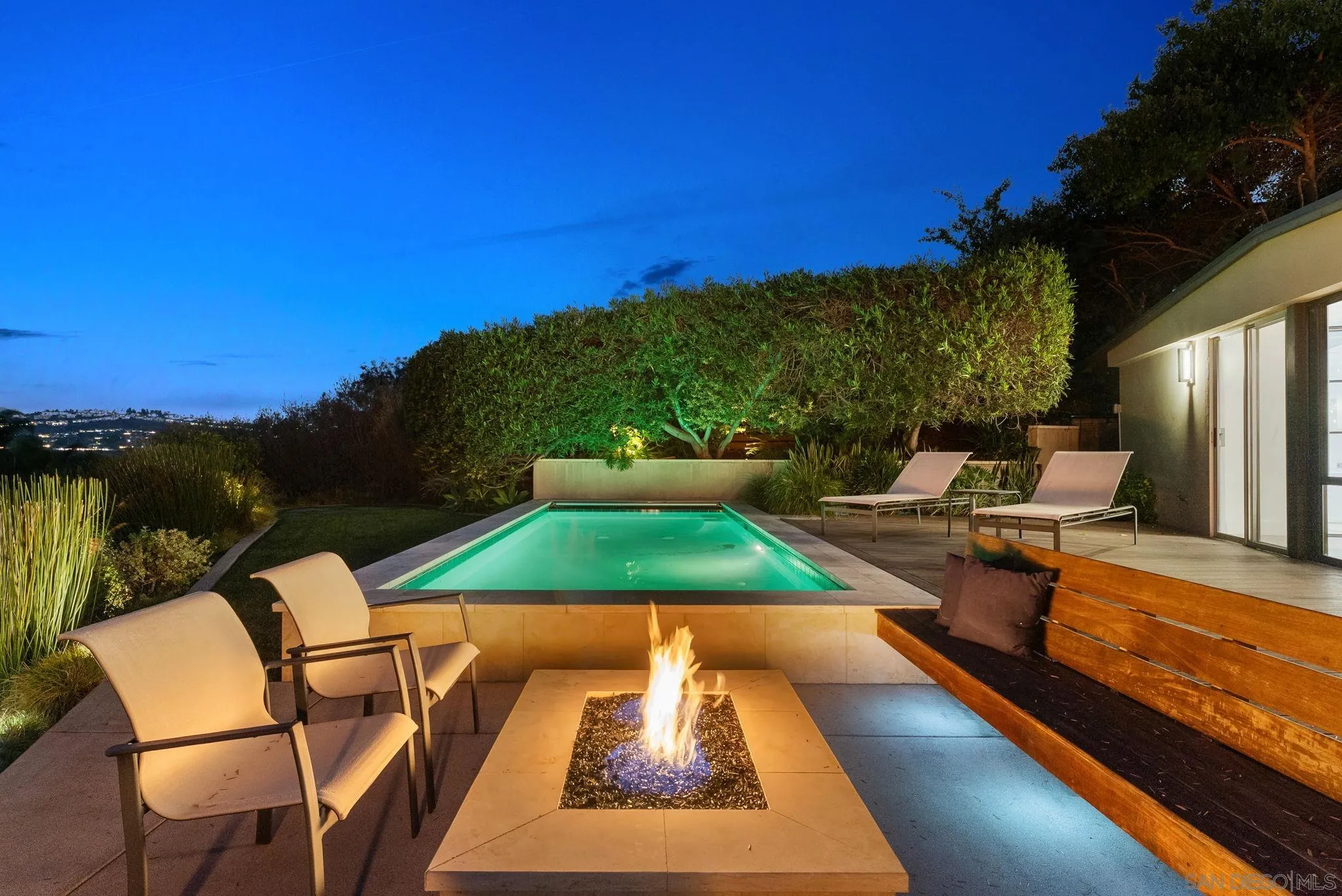 https://cdn.realtyfeed.com/cdn/127/260003540/c36a5d9204e189316220daa553fe34df.webp