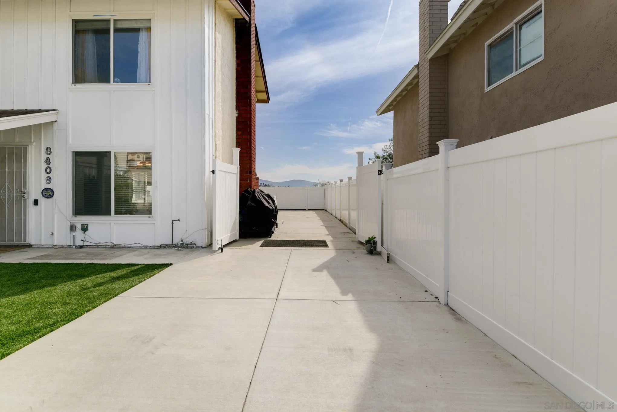 https://cdn.realtyfeed.com/cdn/127/260003542/2140142542eaae0e74fa0f183e3d208b.webp