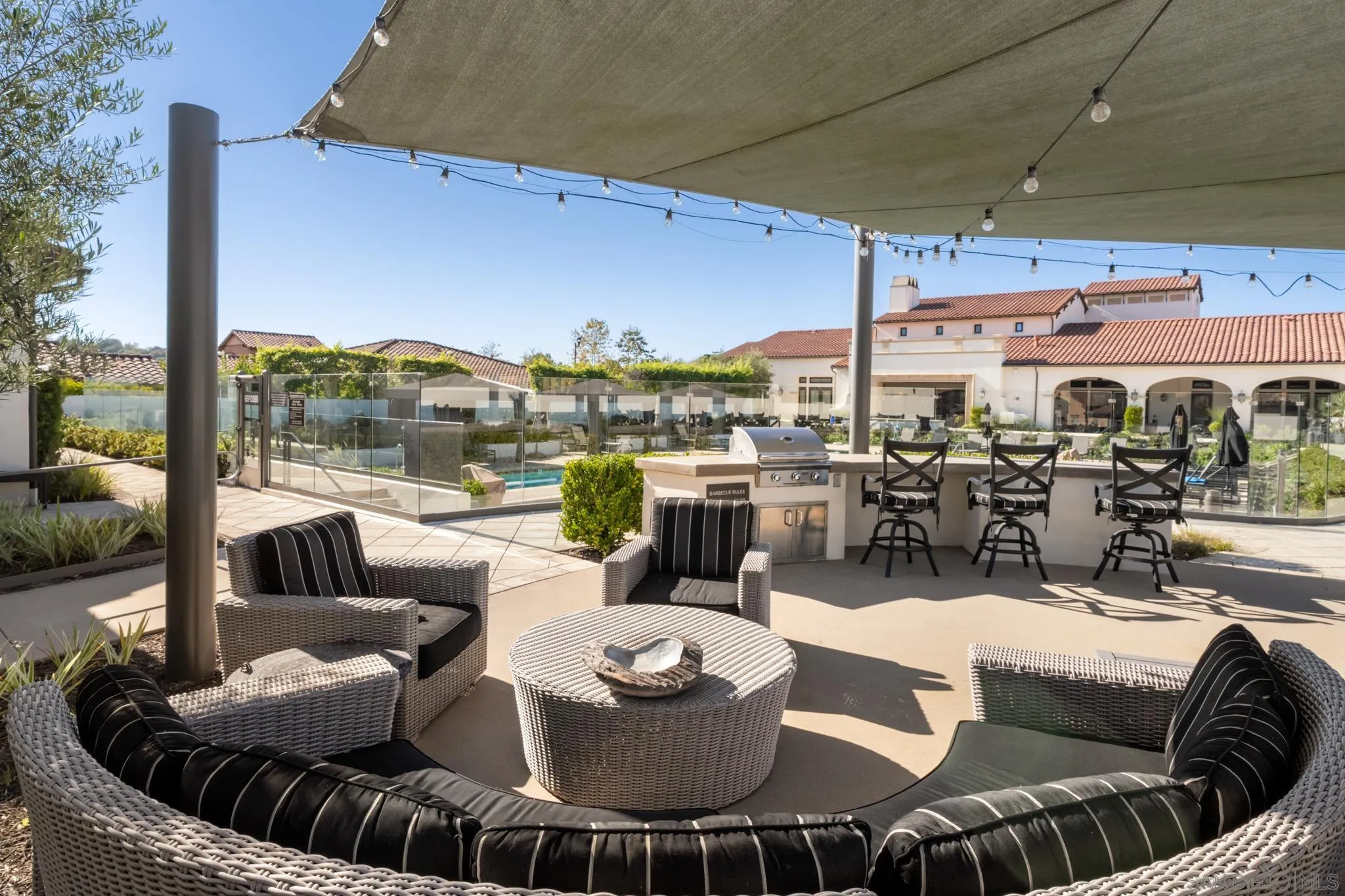 https://cdn.realtyfeed.com/cdn/127/260003550/6054b5b8efe0af7d7c3dce705cac9ded.webp