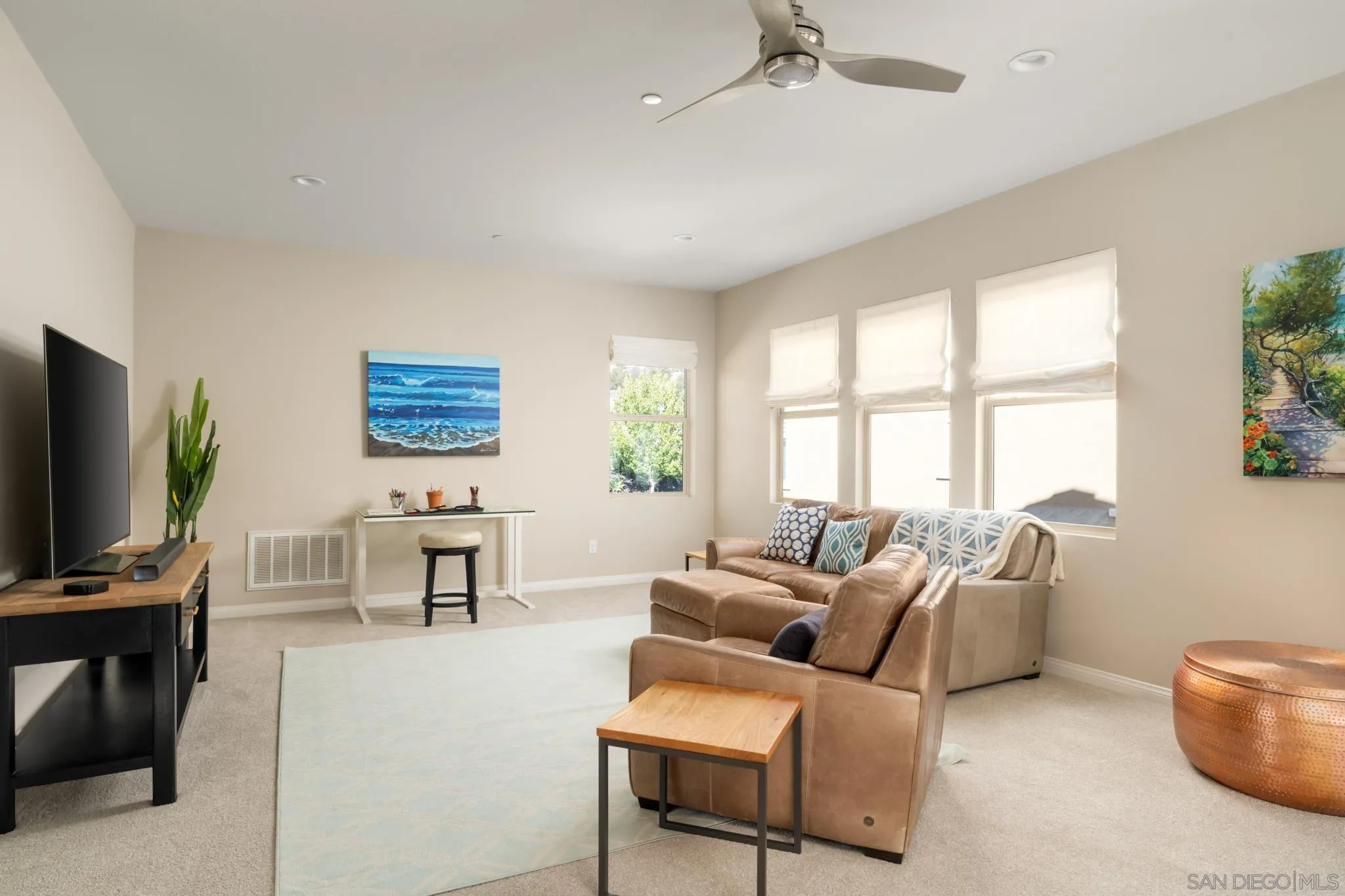 https://cdn.realtyfeed.com/cdn/127/260003550/870d0c3d4cd76306281fbe367153598d.webp