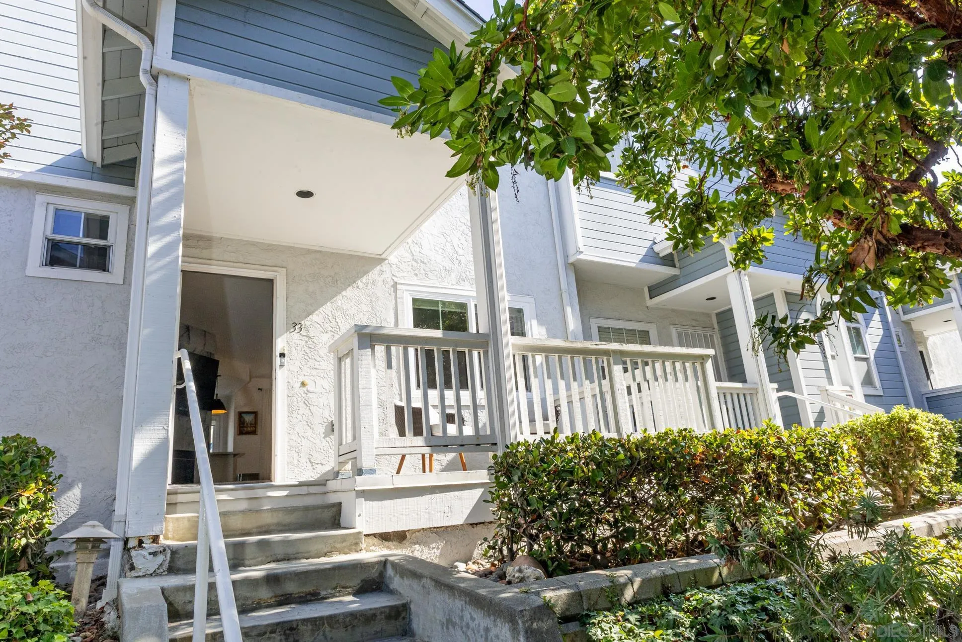 Photo #1: 260003552 Listing: Photo #1