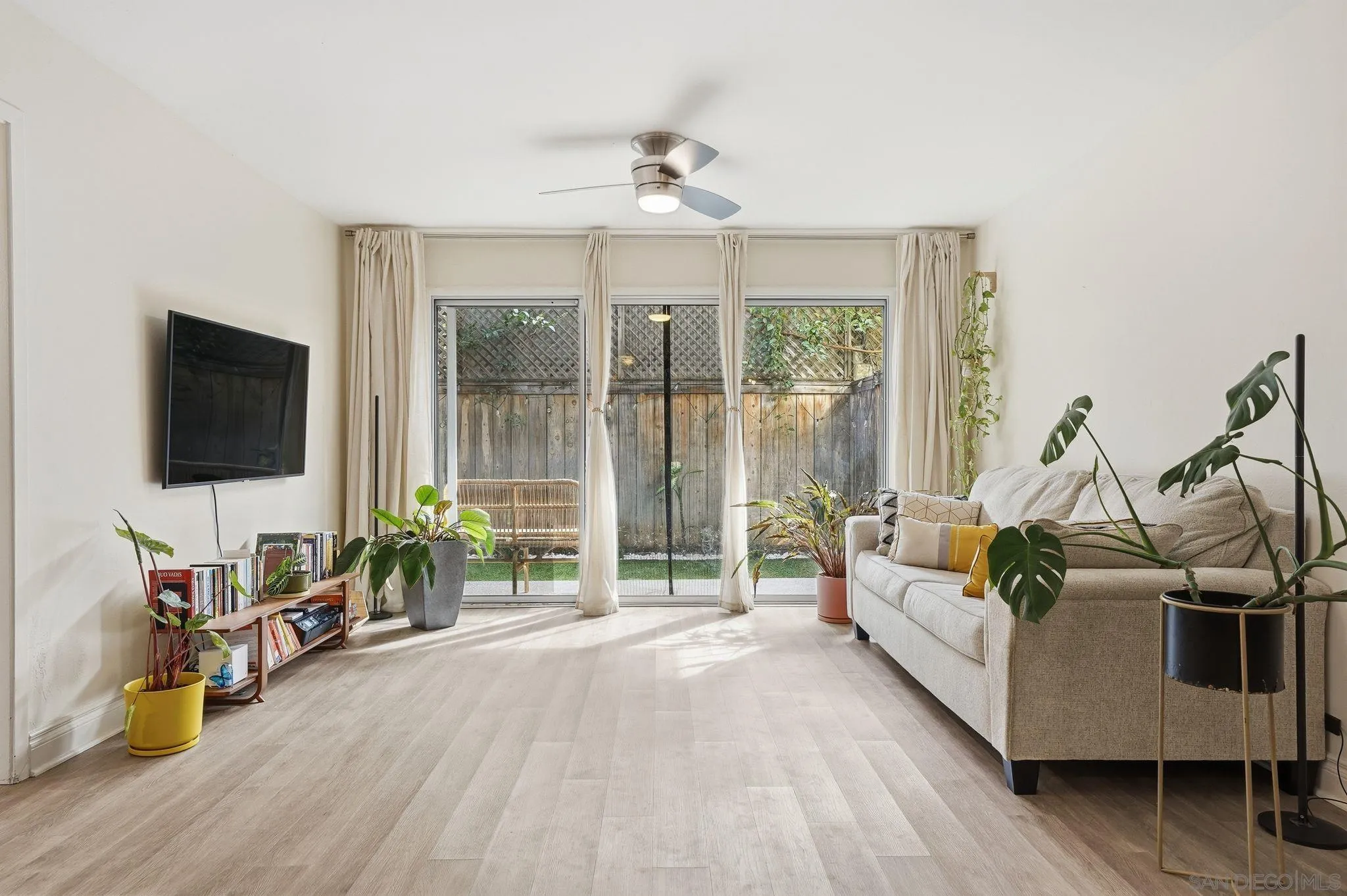 Photo #5: 260003554 Listing: Photo #5